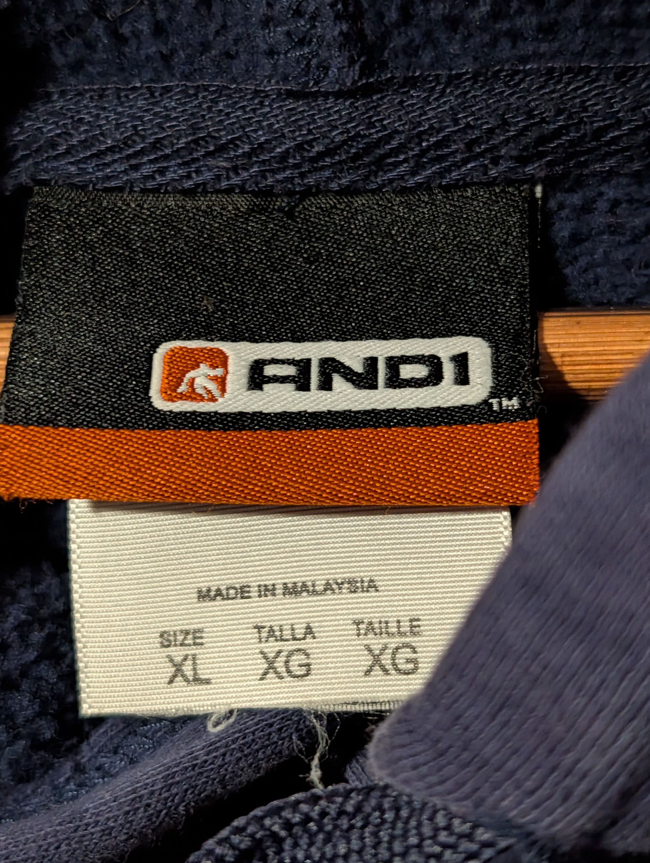 Vintage Vintage AND1 Basketball Hoodie XL Embroidered Logo 90s Y2K Size US XL / EU 56 / 4 - 3 Thumbnail