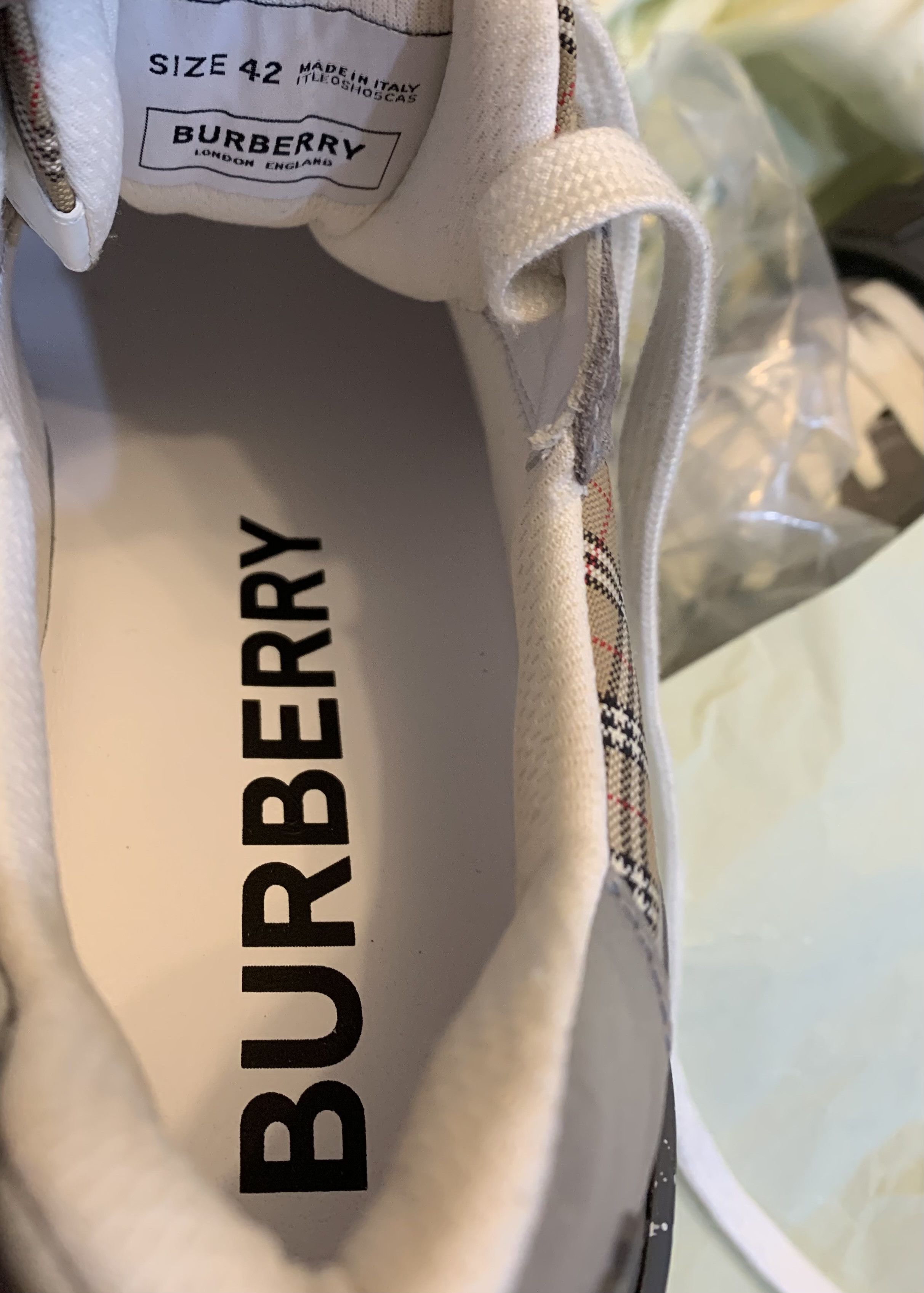 Burberry Ramsey Size US 12 / IT 42 - 14 Thumbnail