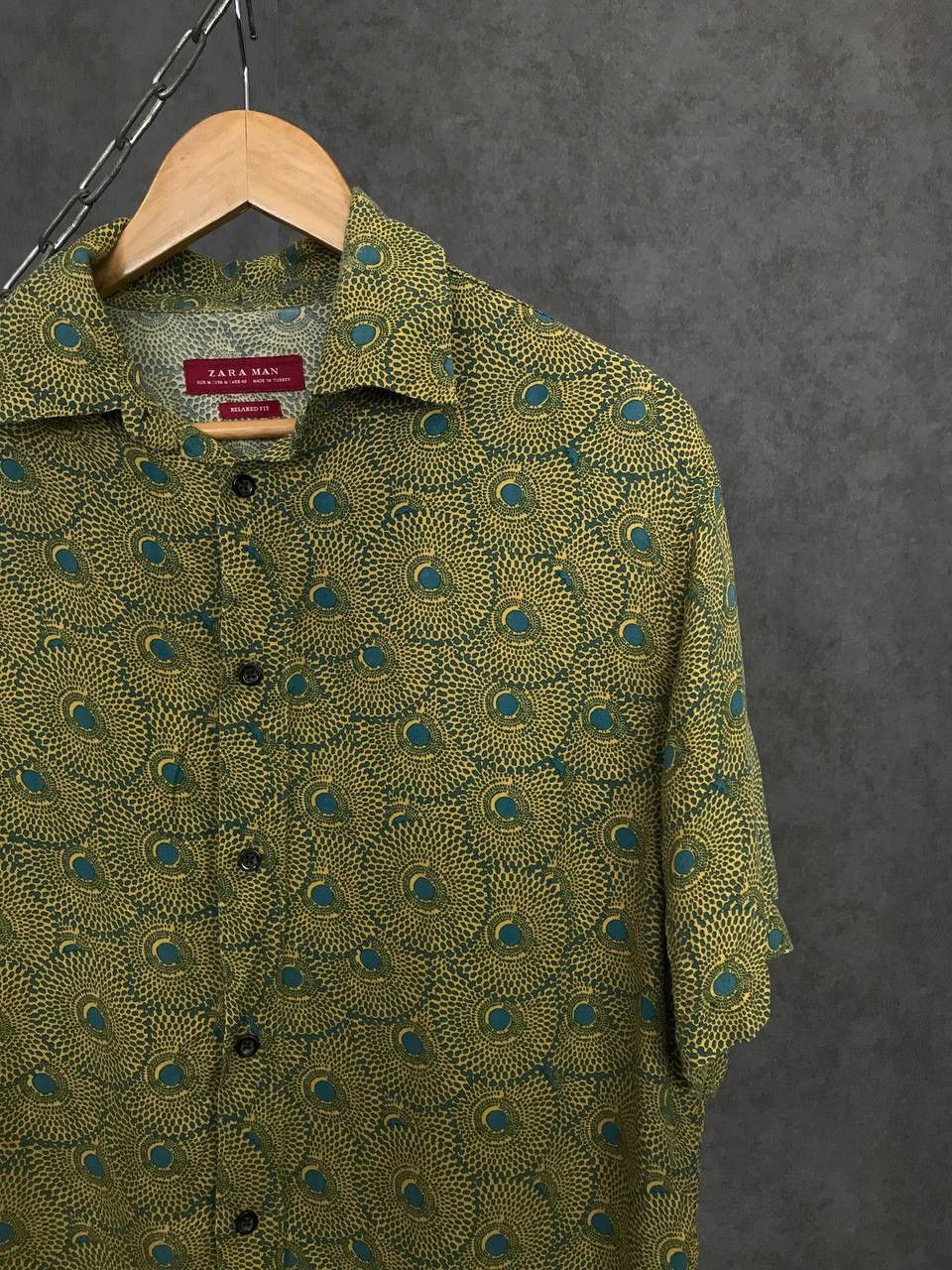 Zara Zara Man crazy Hawaiian shirt Size US M / EU 48-50 / 2 - 2 Thumbnail