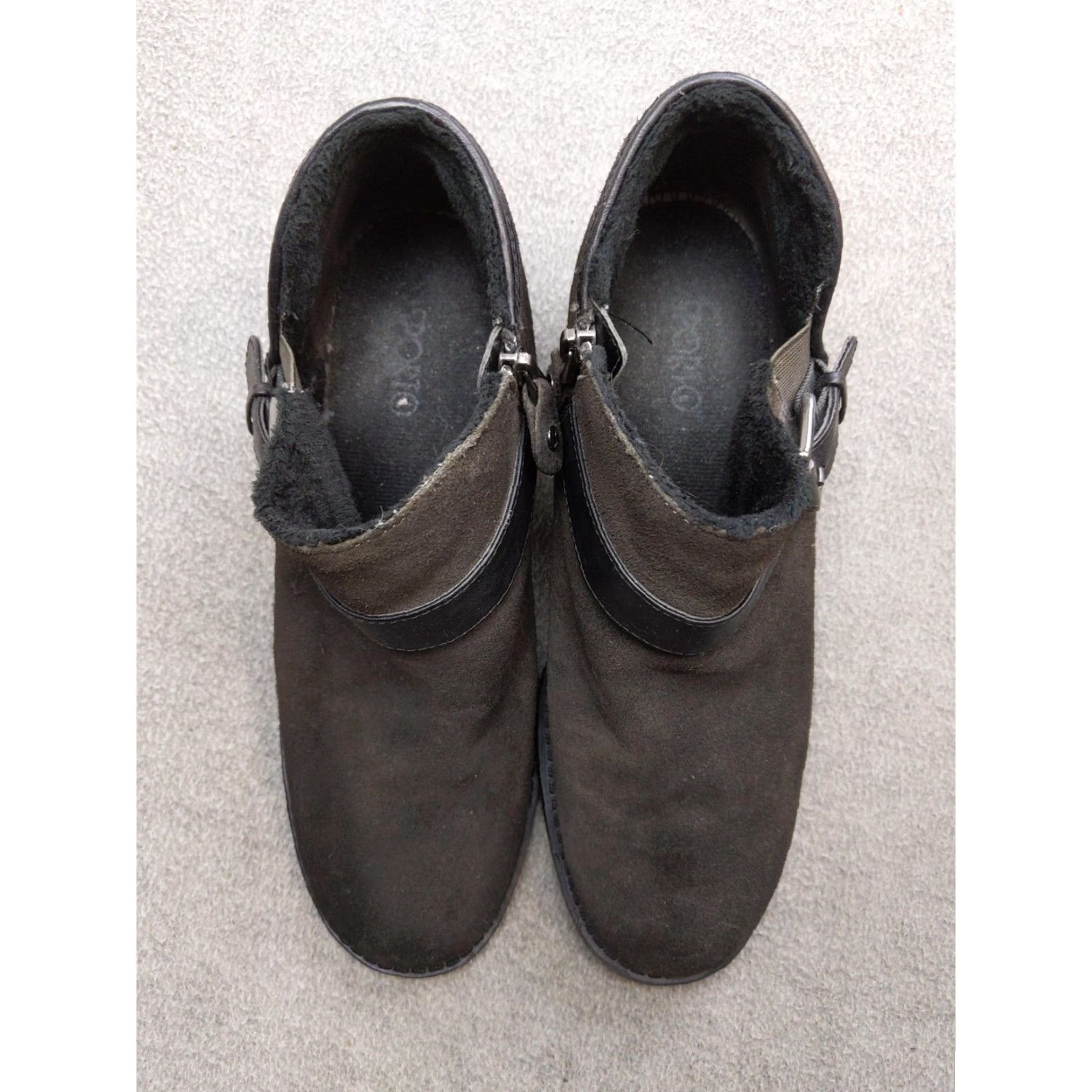 Vintage VINTAGE? No. Sporto Boots Women 9 Black Suede Ankle Booties Faux Fur Lined Zip Buckle Boot Size US 9 / IT 39 - 2 Thumbnail