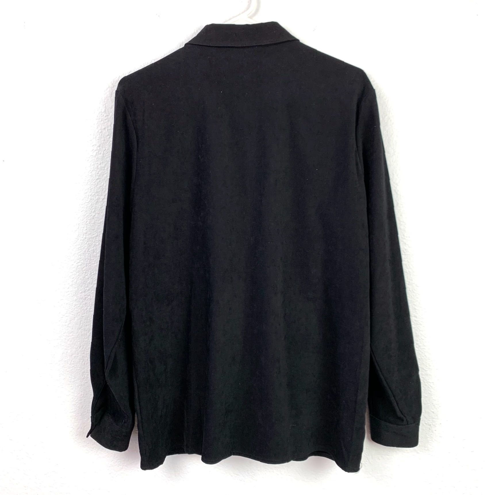 Vintage VINTAGE Courtenay Black Button Up Faux Suede Shirt Womens L Size L / US 10 / IT 46 - 4 Thumbnail