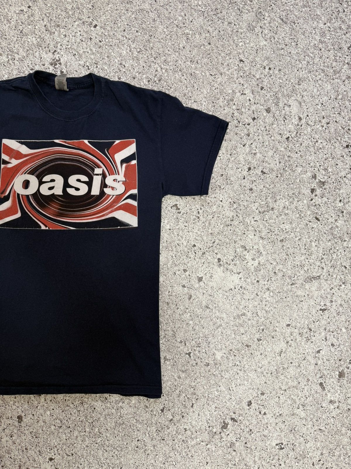 Band Tees × Vintage Vintage 2019 Oasis Box Logo England Rock Band Retro T-Shirt Size US M / EU 48-50 / 2 - 4 Thumbnail