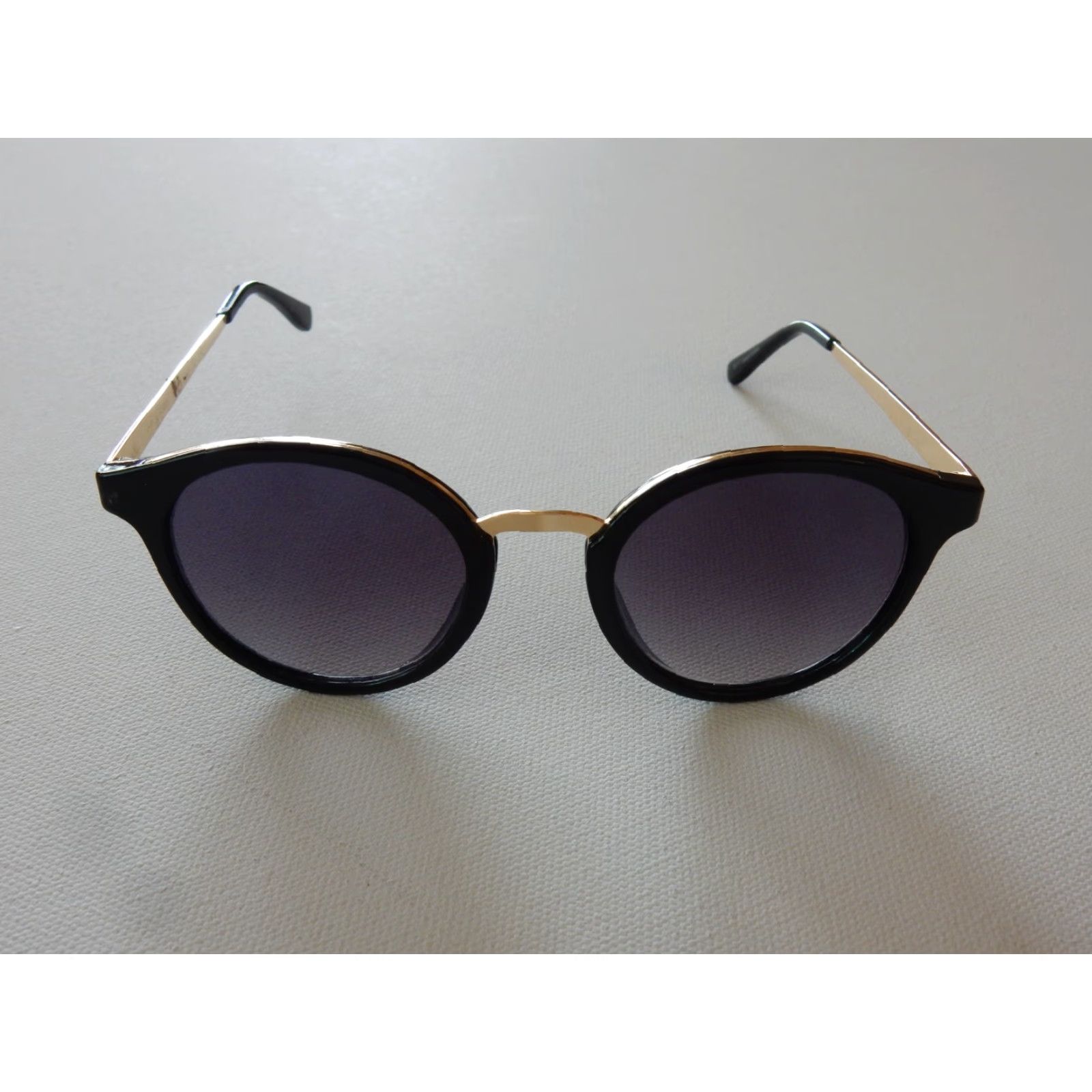 Guess GUESS Women's Sunglasses 51-21-145 Black Plastic Small Scratches Size ONE SIZE - 2 Thumbnail
