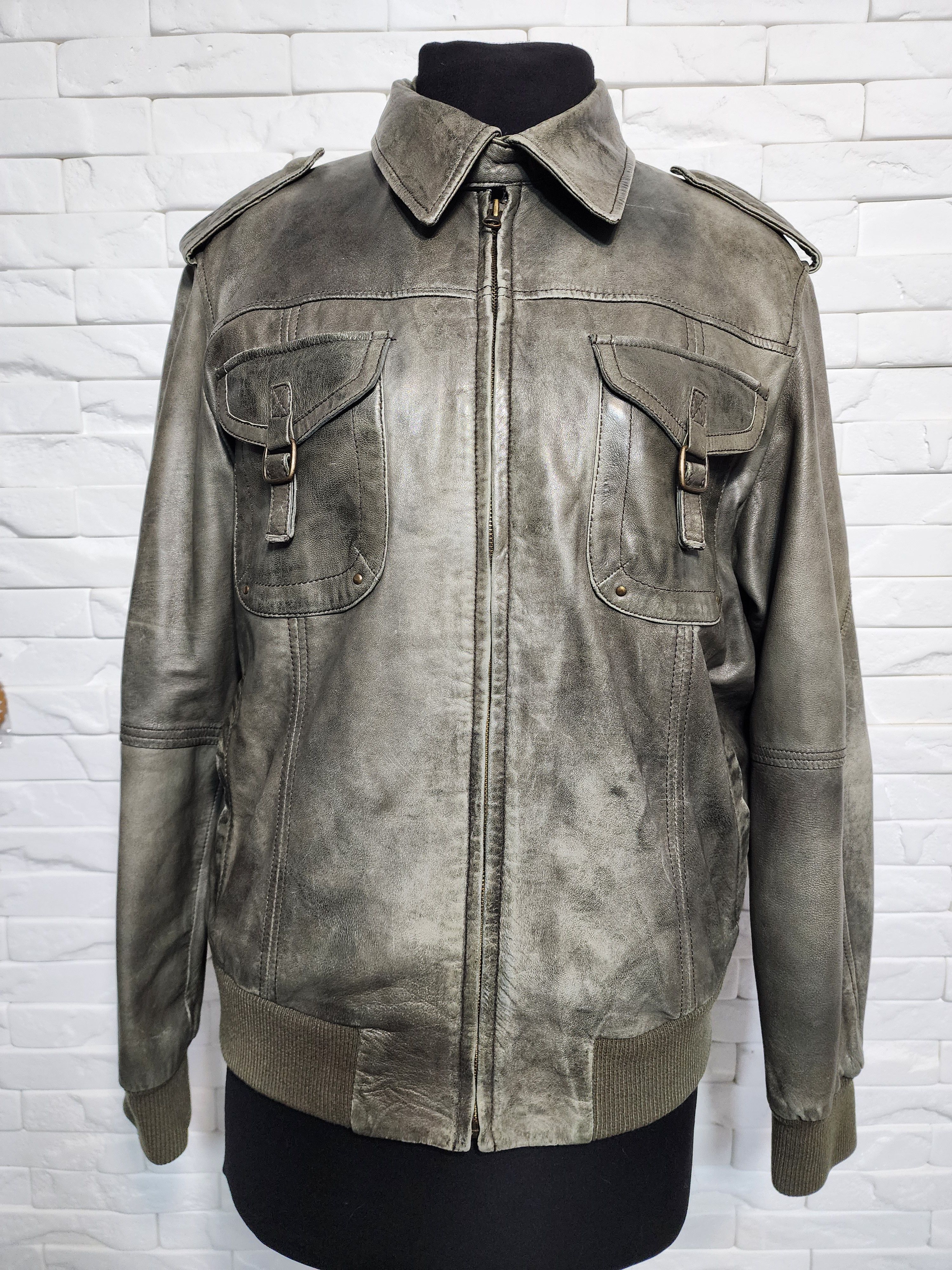 Uniqlo Gray Leather Men's Jacket: Zip Front, Size US M / EU 48-50 / 2 - 1 Thumbnail