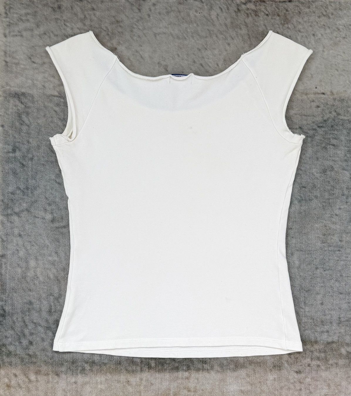 Burberry BURBERRY BLUE LABEL Spellout Stretchable Tank Top Size S / US 4 / IT 40 - 4 Thumbnail