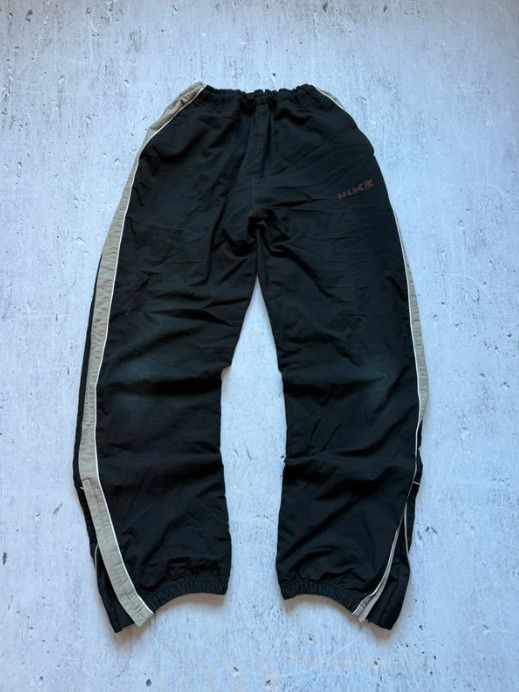 Nike Nike Trackpants Nylon Black Vintage Y2K Trackpants Baggy 90s Size US 31 - 1 Thumbnail