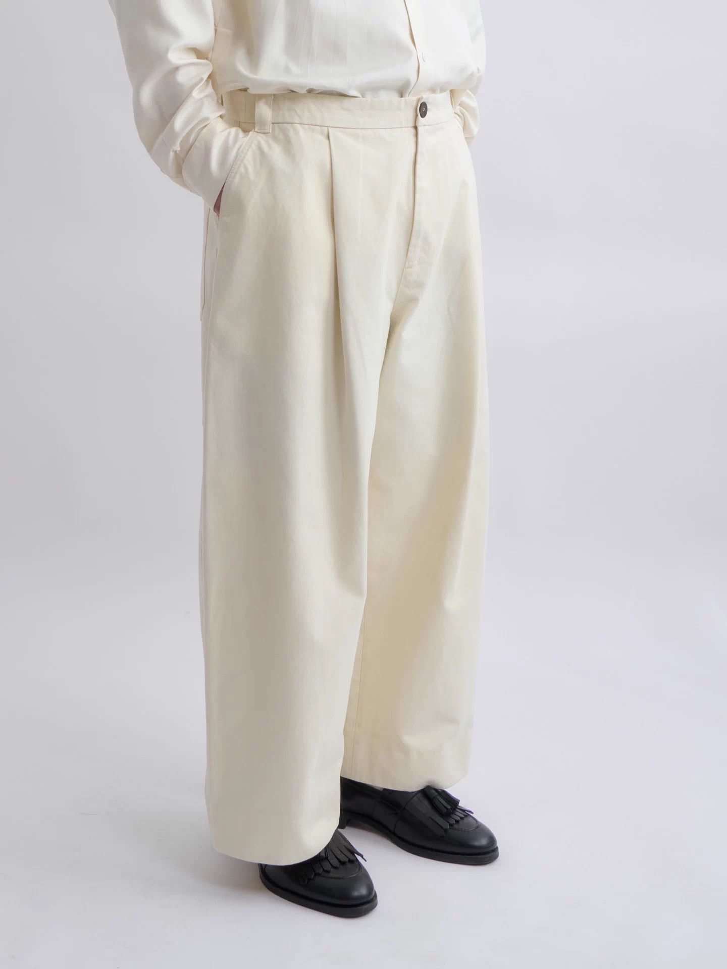 Studio Nicholson STUDIO NICHOLSON cream high waist ultra wide leg pants XL Size US 36 / EU 52 - 3 Thumbnail
