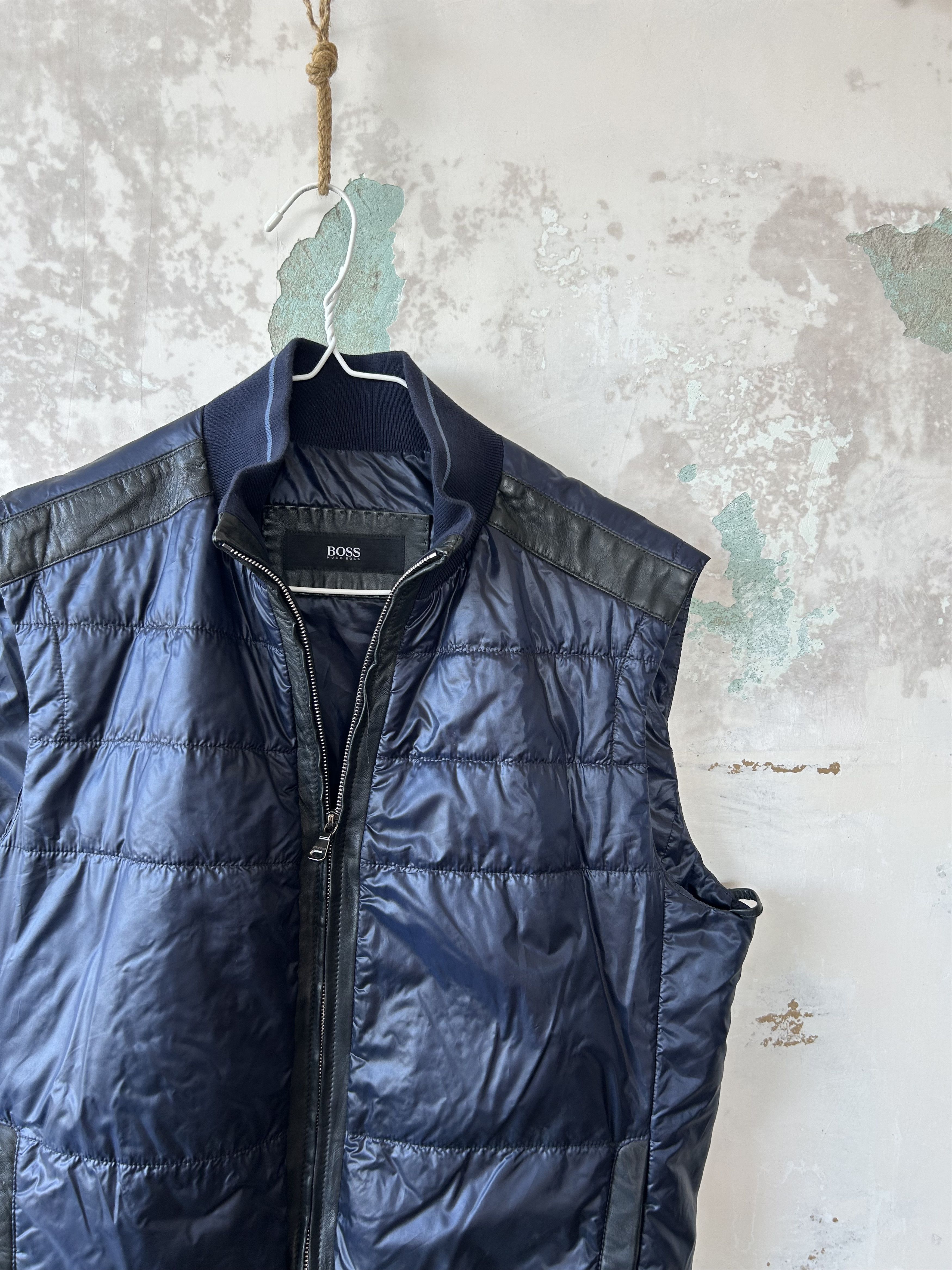 Hugo Boss Hugo Boss Gilet Vest Blue Size 50 Size US M / EU 48-50 / 2 - 3 Thumbnail