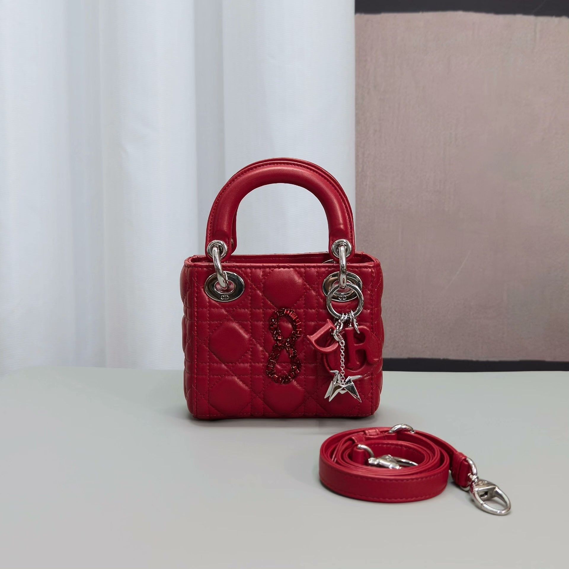 Dior Pre-loved Bag Very good condition Size ONE SIZE - 1 Thumbnail