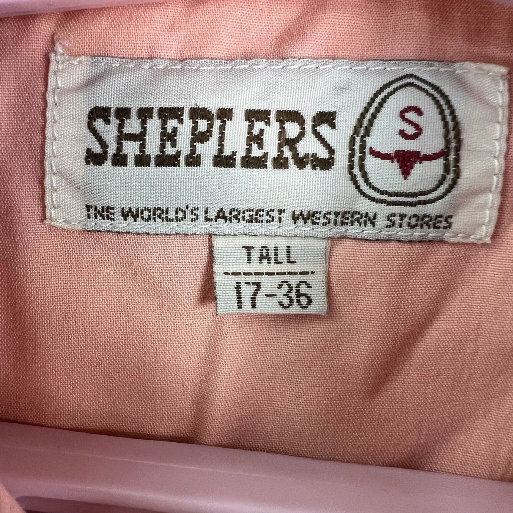 Vintage Sheplers Western Pearl-Snap Shirt Mens Size 17T Salmon Long Sleeve Button-Up Casual Western Shirt Mens 17T/35 Orange XS? Size US XL / EU 56 / 4 - 5 Thumbnail