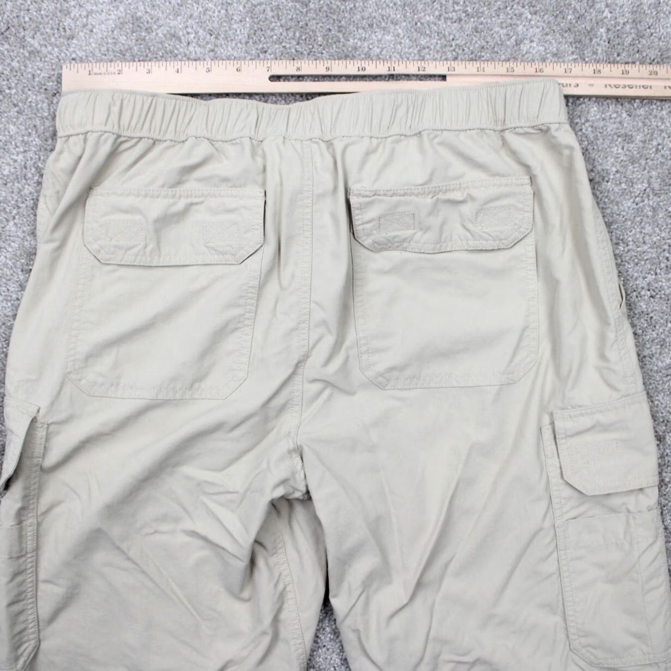 Duluth Trading Company Duluth Trading Co. Armachillo Pants Cargo Nylon Beige L 34x30 Men Regular Ripstop Belted Pockets 30 Inseam Size US 33 - 7 Thumbnail