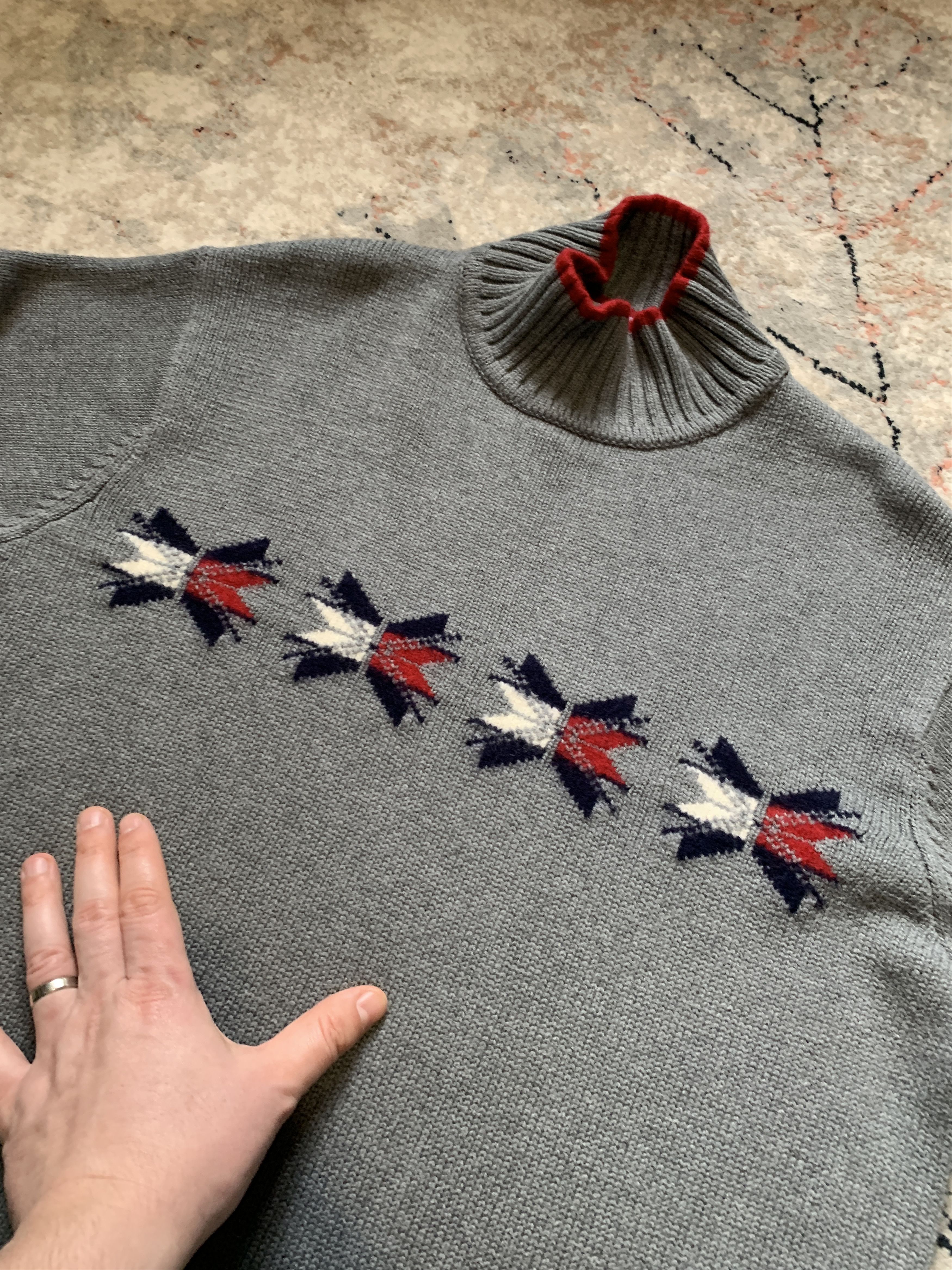 Tommy Hilfiger Vintage Tommy Hilfiger Sweater Size US M / EU 48-50 / 2 - 3 Thumbnail