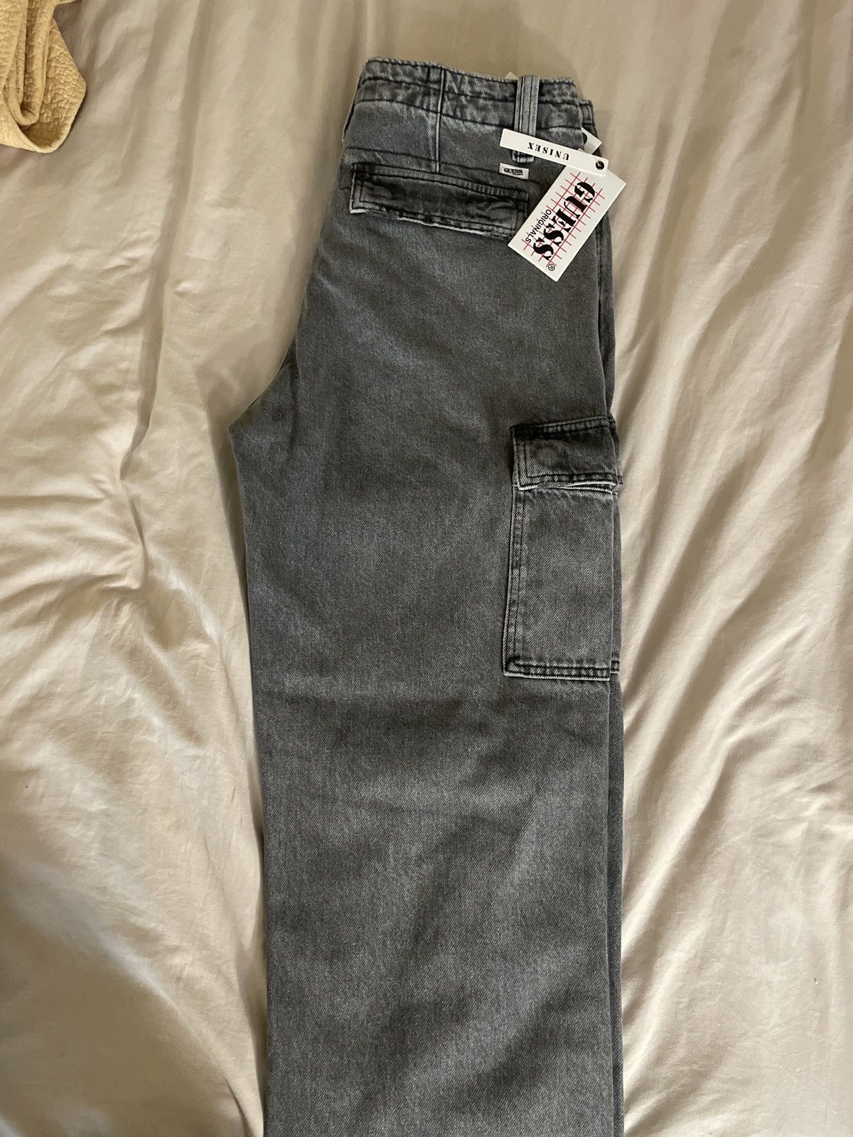 Guess Guess original cargo Unisex Size US 30 / EU 46 - 2 Thumbnail
