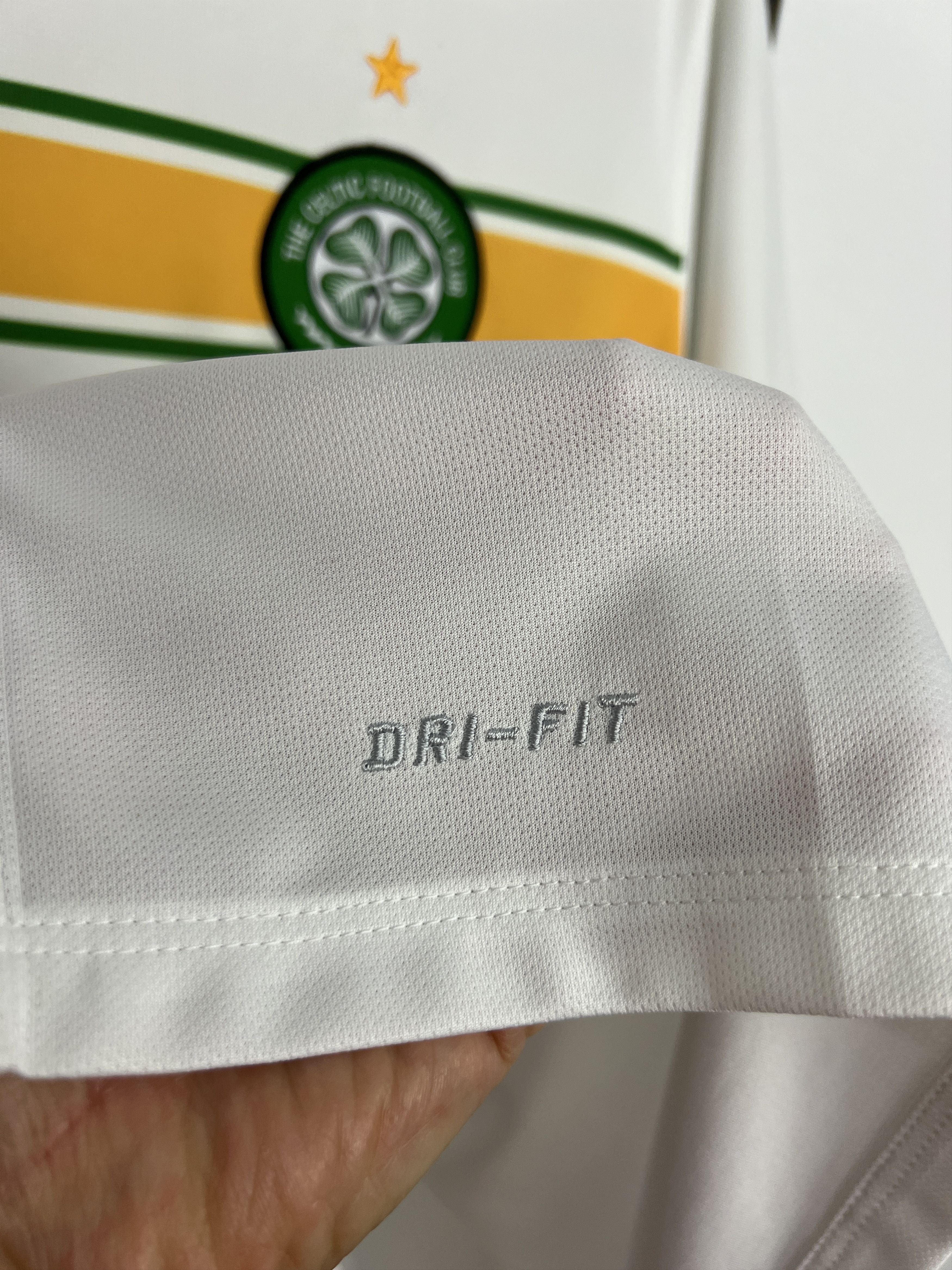 Nike Celtic Third football shirt 2014 Soccer Jersey Trikot Rare Size US L / EU 52-54 / 3 - 5 Thumbnail