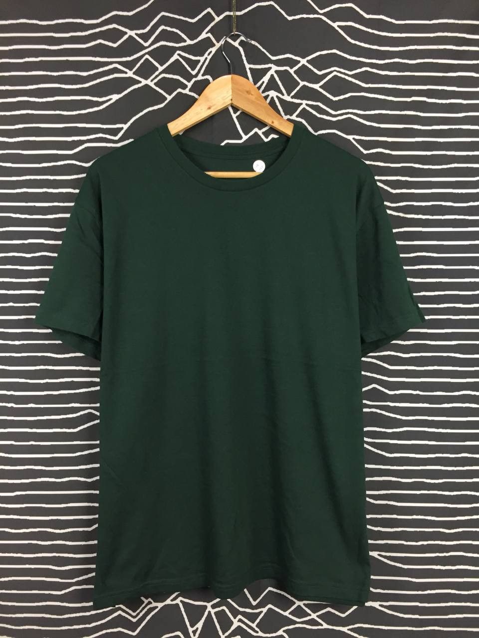 Japanese Brand × Uniqlo Uniqlo Plain Blank Essential Tee Size US XXL / EU 58 / 5 - 2 Thumbnail