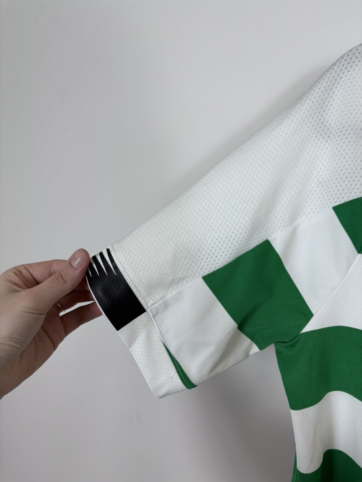 New Balance New Balance Celtic 2019/2020 Home Football Soccer Jersey Size US S / EU 44-46 / 1 - 7 Thumbnail