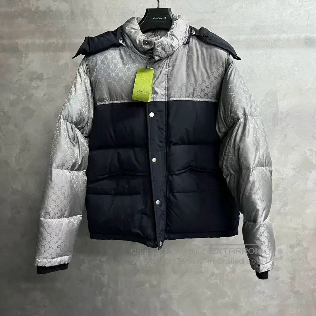 Gucci gucci silver logo puffer jacket size 52. Size US L / EU 52-54 / 3 - 1 Thumbnail