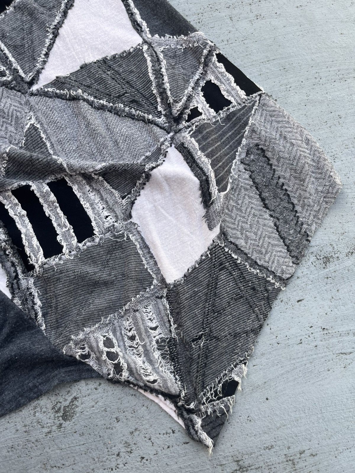 If Six Was Nine × Japanese Brand × Le Grande Bleu (L.G.B.) JAPANESE CLOSE UP PATCHWORK DRESS TEE PUNK Y2K LGB Size US S / EU 44-46 / 1 - 4 Thumbnail