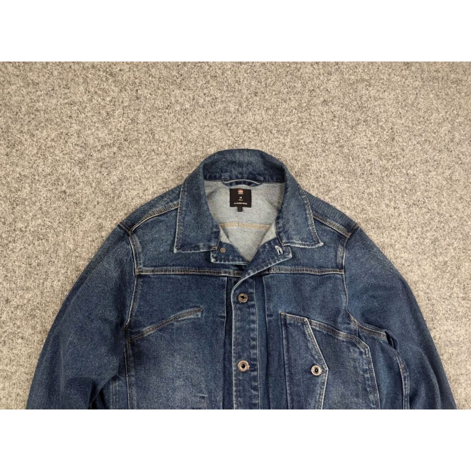 G-Star VINTAGE G Star Raw Scutar Slim Light Faded Blue Pocket Denim Jacket Mens Jacket Denim blue 64 cm 65 cm 41 cm 50 cm - Size US S / EU 44-46 / 1 - 4 Thumbnail