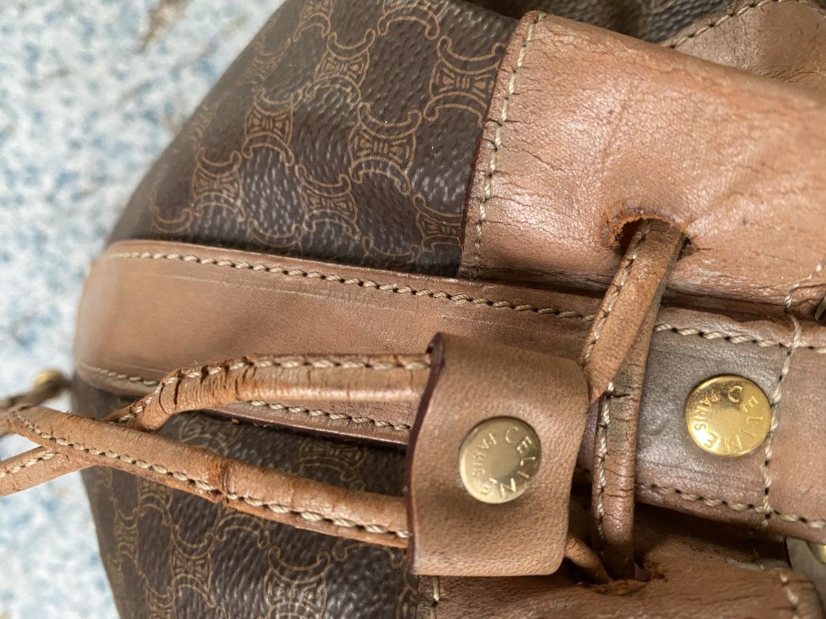 Celine × Vintage CELINE Macadam Blason Drawstring Bucket Shoulder bag brown. Size ONE SIZE - 8 Thumbnail