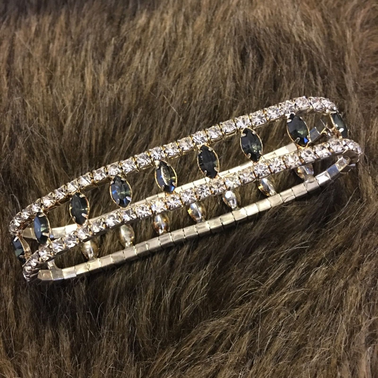 Jewelry Gray marquis clear rhinestone stretch bracelet Size ONE SIZE - 5 Thumbnail