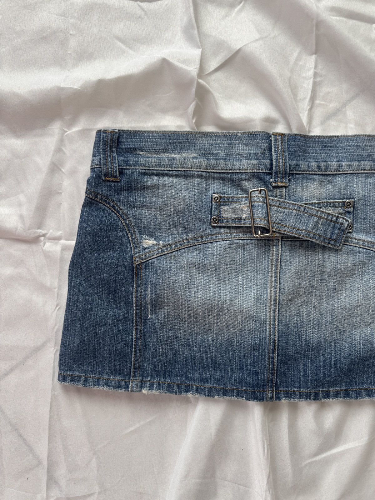 Hysteric Glamour Opium Y2K Bondage Distressed Washed Denim Mini Skirt Size 32" / US 10 / IT 46 - 6 Thumbnail