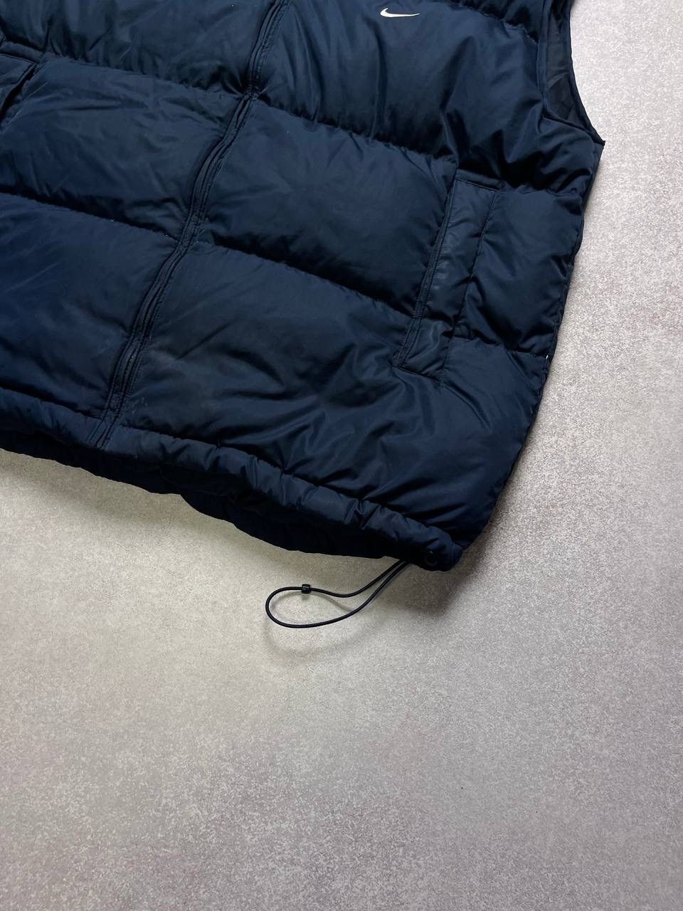 Nike Vintage Nike Swoosh Boxy Puffer Down Vest XL Size US XL / EU 56 / 4 - 3 Thumbnail