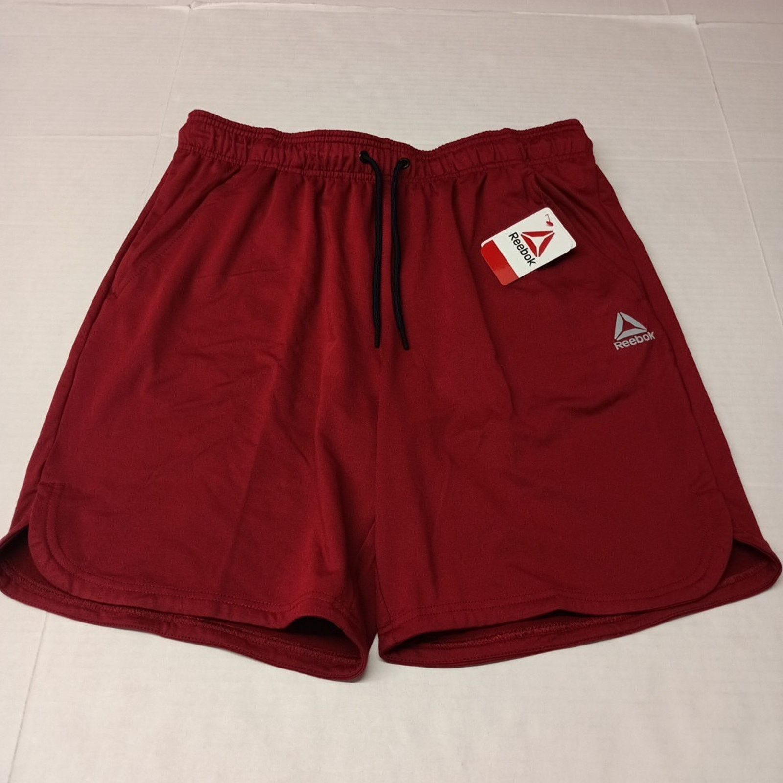 Reebok Reebok Delta Core Shorts Men’s Size L Large Red Pockets NWT Size US 34 / EU 50 - 1 Thumbnail