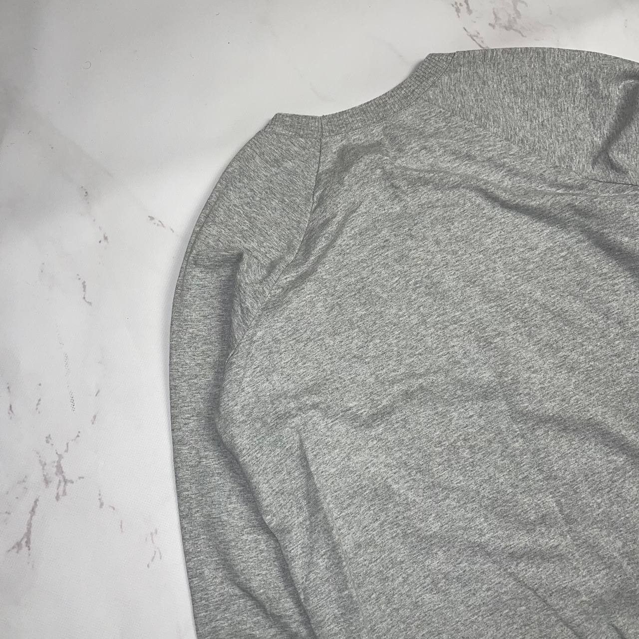 Vintage Guns N Roses Graphic Sweatshirt Long Sleeve Grey 2013 Sz M Size US M / EU 48-50 / 2 - 15 Thumbnail