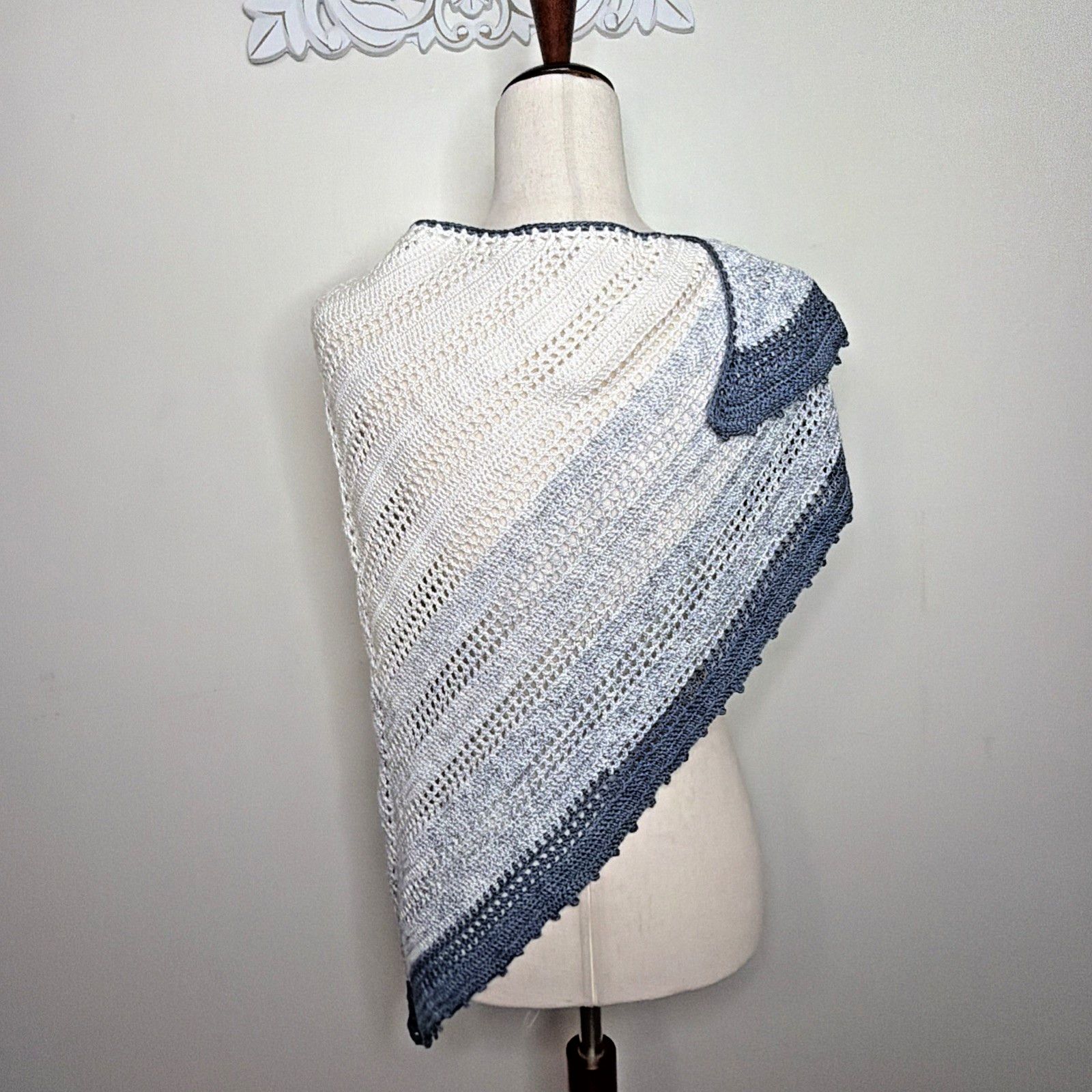 Other Crochet Shawl Sarong Wrap Handmade FEZA Cotton Viscose Yarn Size ONE SIZE - 12 Thumbnail