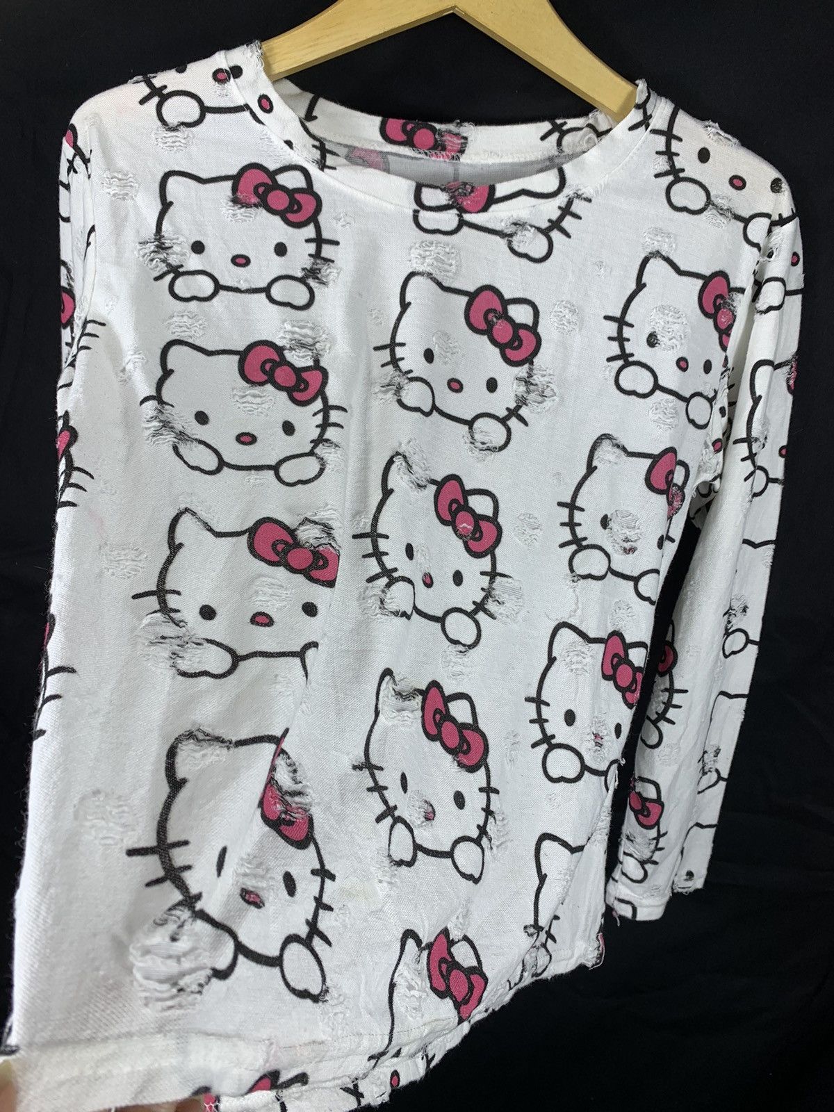 Hysteric Glamour UNDEFINED DISTRESSED HELLO KITTY JAPANESE STYLE LONG SLEEVE Size US S / EU 44-46 / 1 - 3 Thumbnail