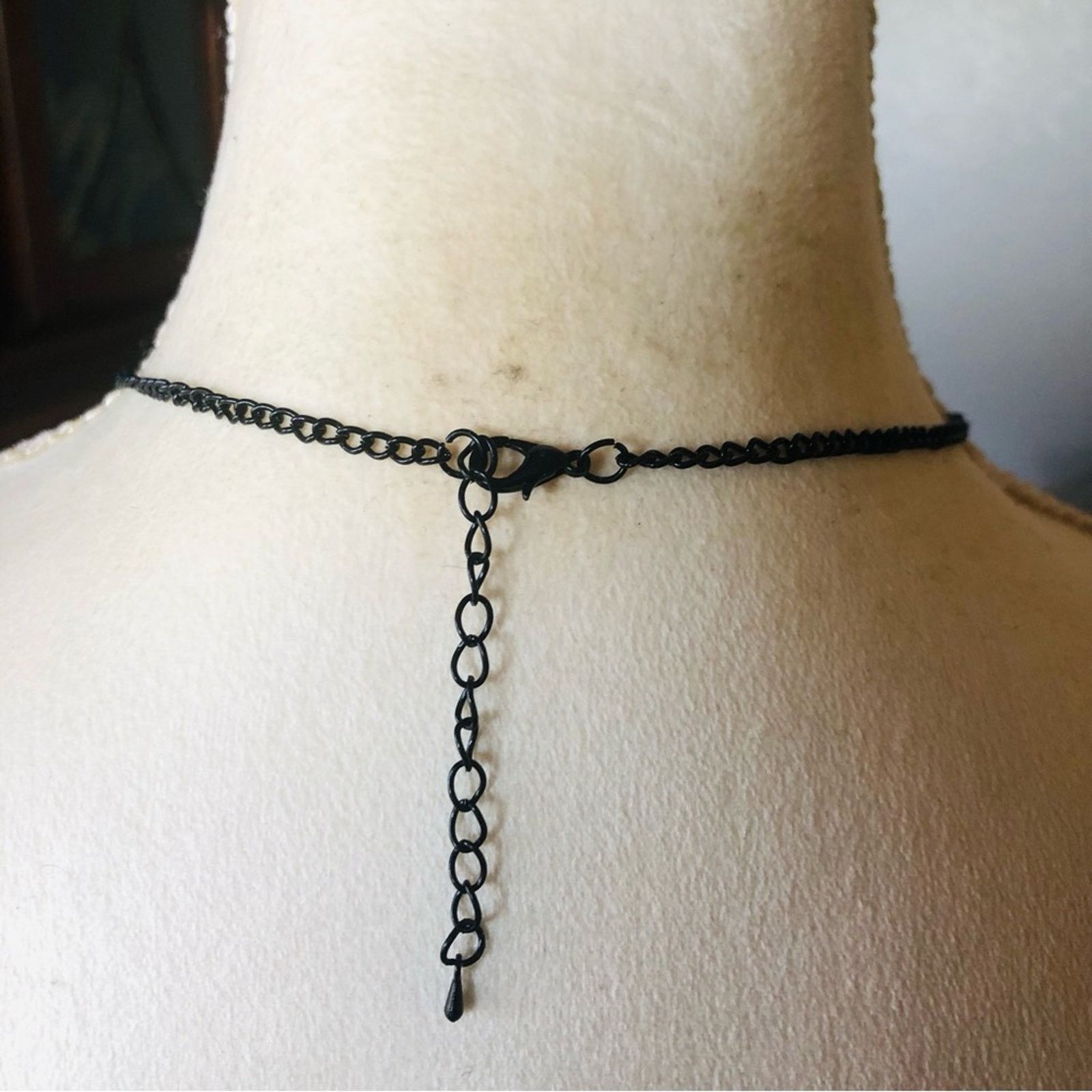 Handmade Vintage repurpose faceted black glass necklace Size ONE SIZE - 7 Thumbnail