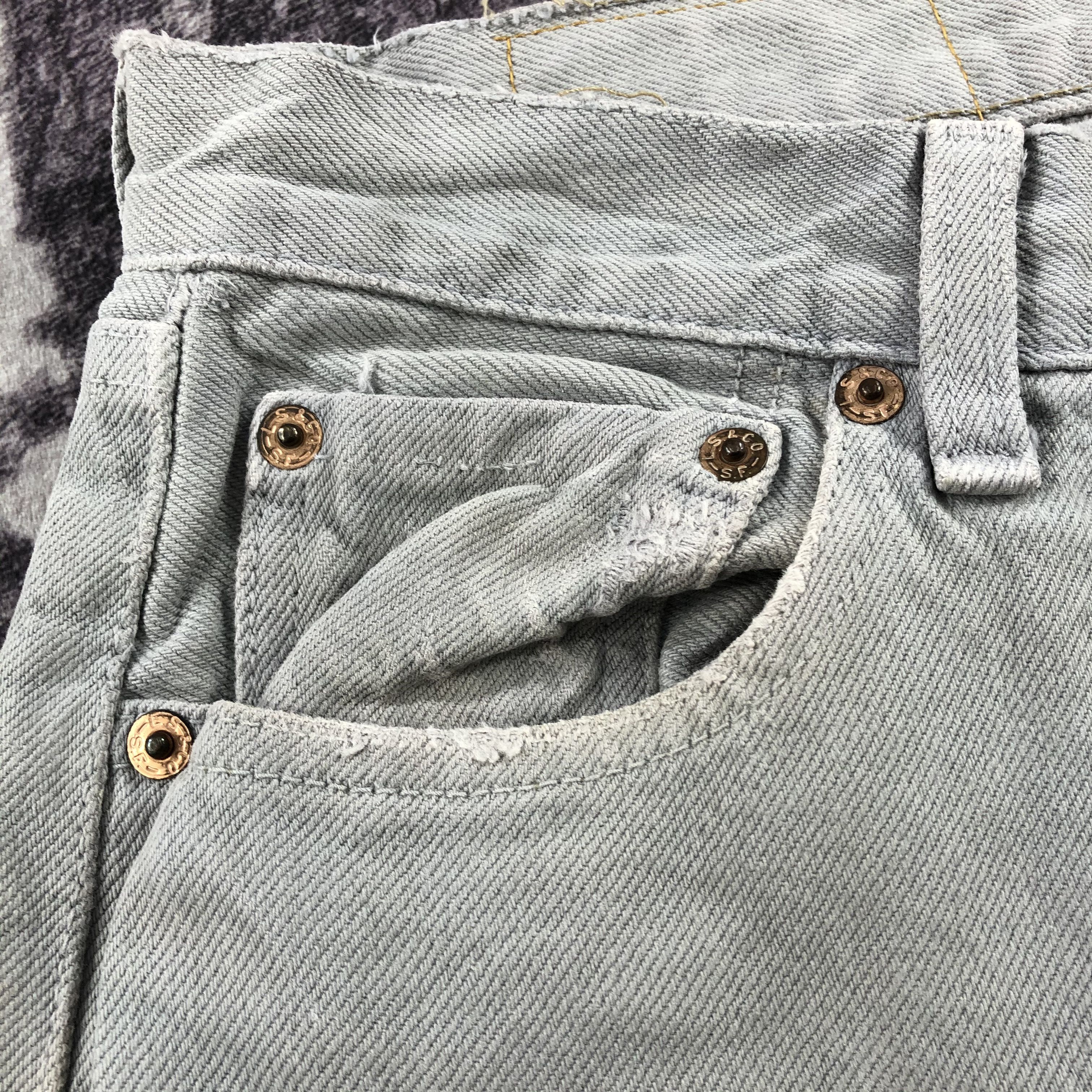 Levi's × Vintage Vintage 90s Ash Grey Levis 501 Jeans-JM2537 Size US 29 - 10 Thumbnail