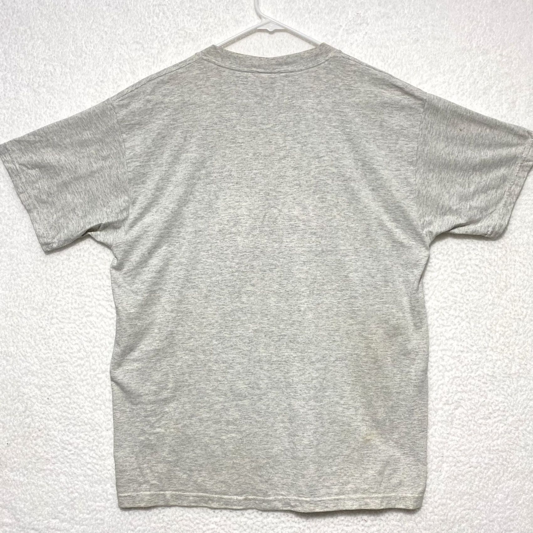 Greats VINTAGE Lights Of The Great Lakes Embroidered Graphic T-Shirt Men L Blue READ Size US L / EU 52-54 / 3 - 4 Thumbnail