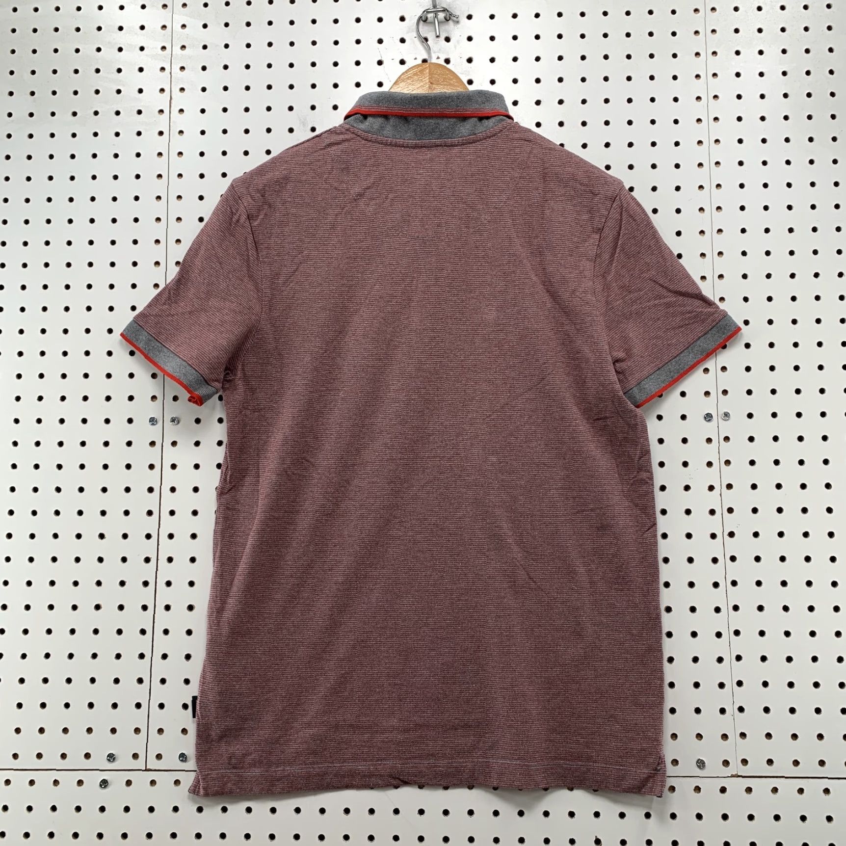 Hugo Boss HUGO BOSS Polo Shirt Mens Large Designer Preppy Red REGULAR FIT Shirt Adult Large Red Logo Polo Mens Size US L / EU 52-54 / 3 - 7 Thumbnail