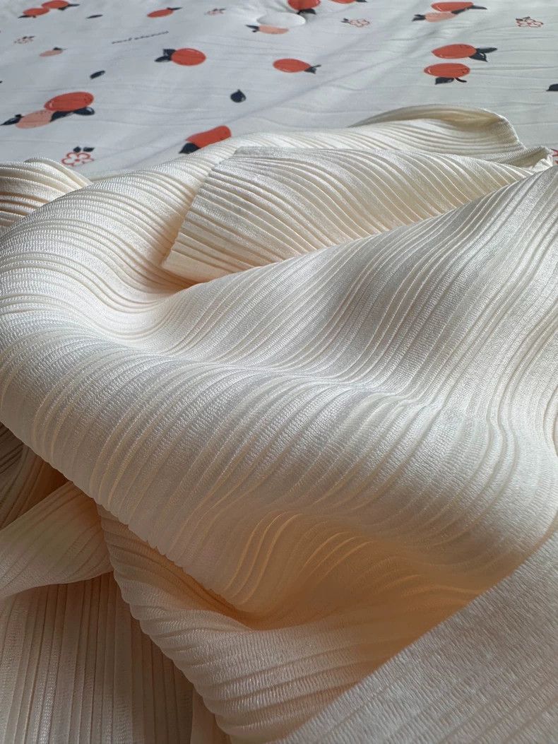 Issey Miyake Issey Miyake size:3 White pleated long-sleeved shirt Size XS / US 0-2 / IT 36-38 - 6 Thumbnail