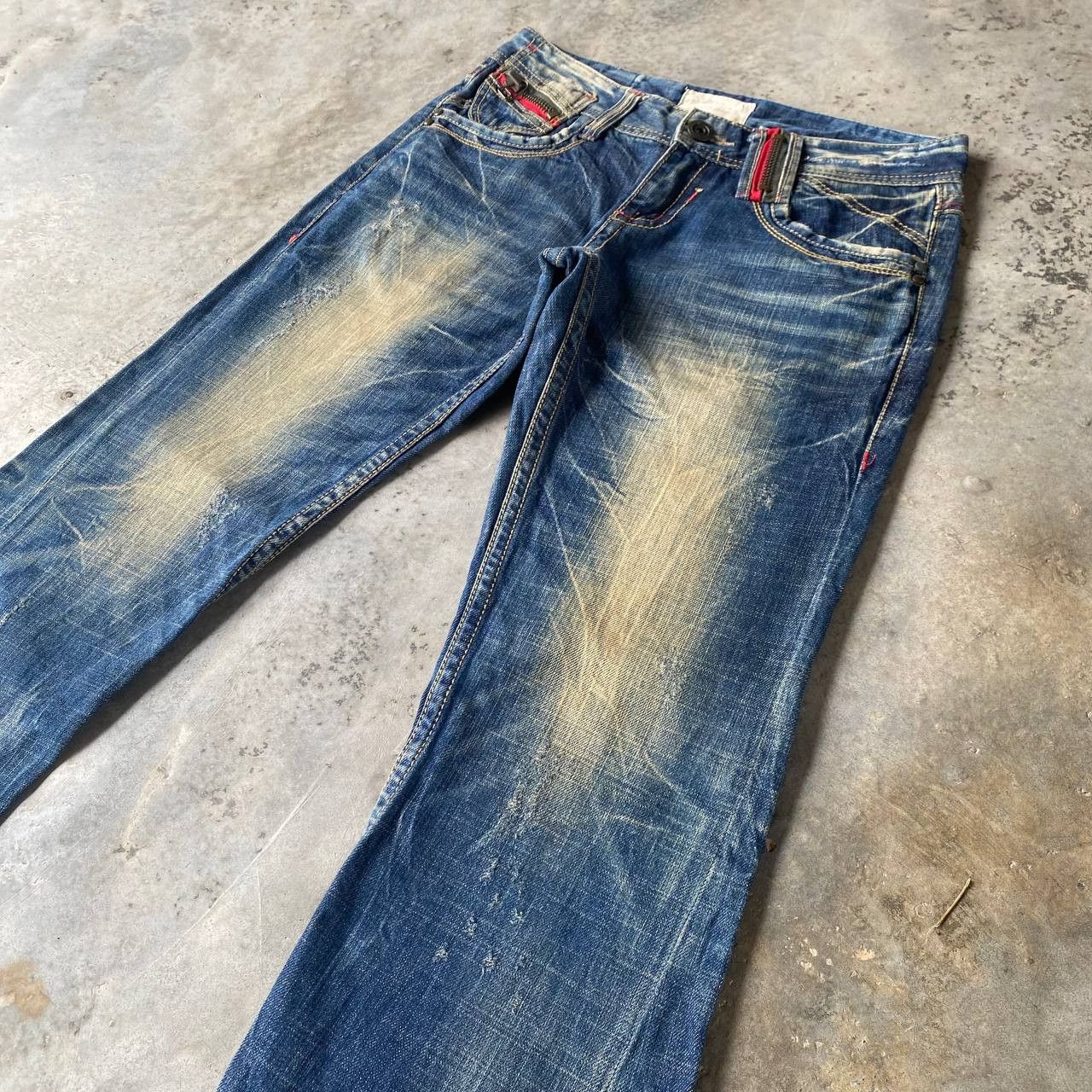 Japanese Brand VINTAGE LOLITA FLARED MUD-WASH RUSTY CLAWMARKS TWISTED SEAM Size US 29 - 6 Thumbnail