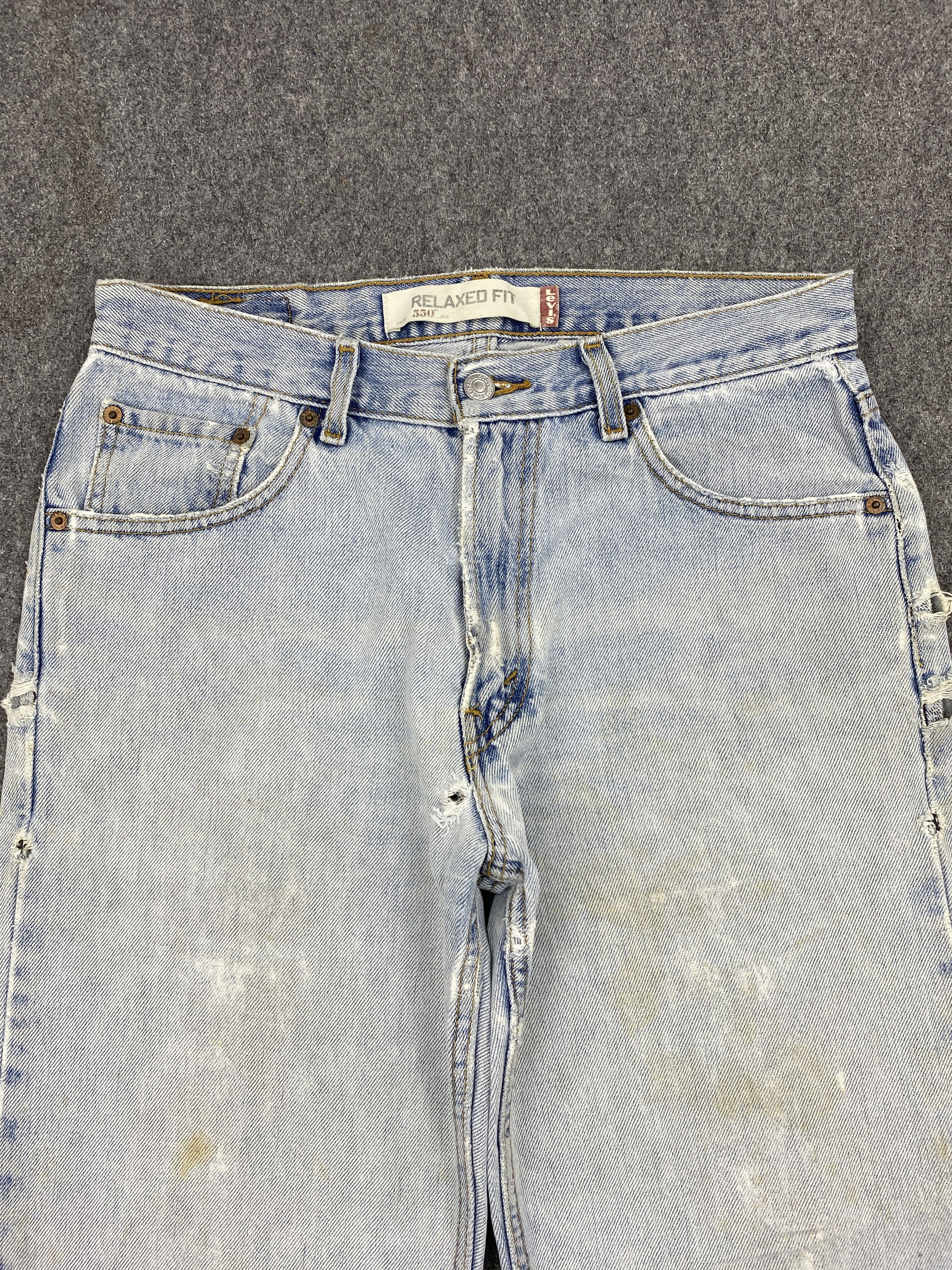 Levi's × Vintage Distressed Vintage Levis 550 Light Blue Washed Jeans Size US 31 - 2 Thumbnail