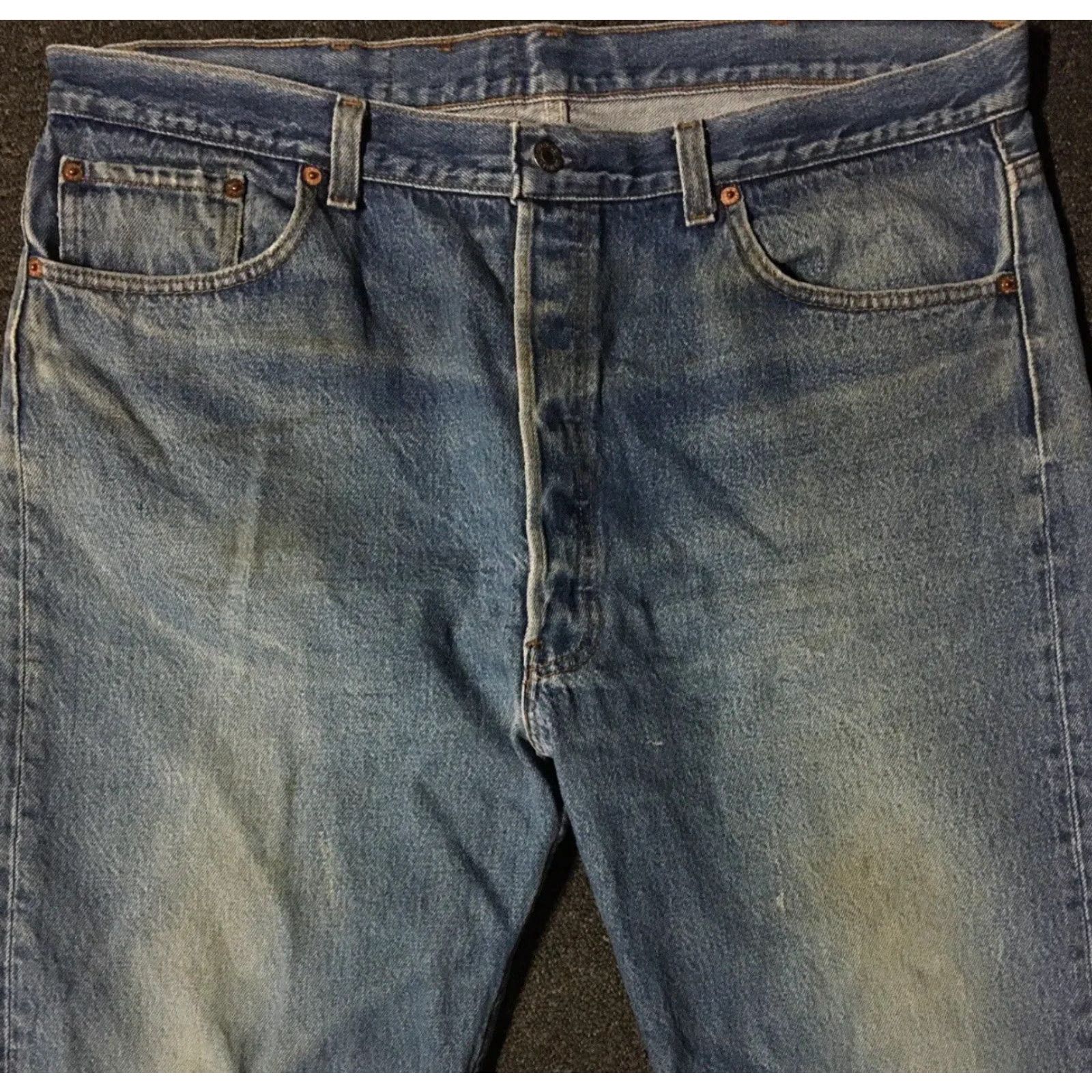 Levi's VINTAGE Levi's 501 Jeans Mens Denim Blue 39/26 Button Fly Distressed Faded Grunge 80s 90s USA 501 Model Straight Regular Mar 40 40s? Size US 40 / EU 56 - 7 Thumbnail