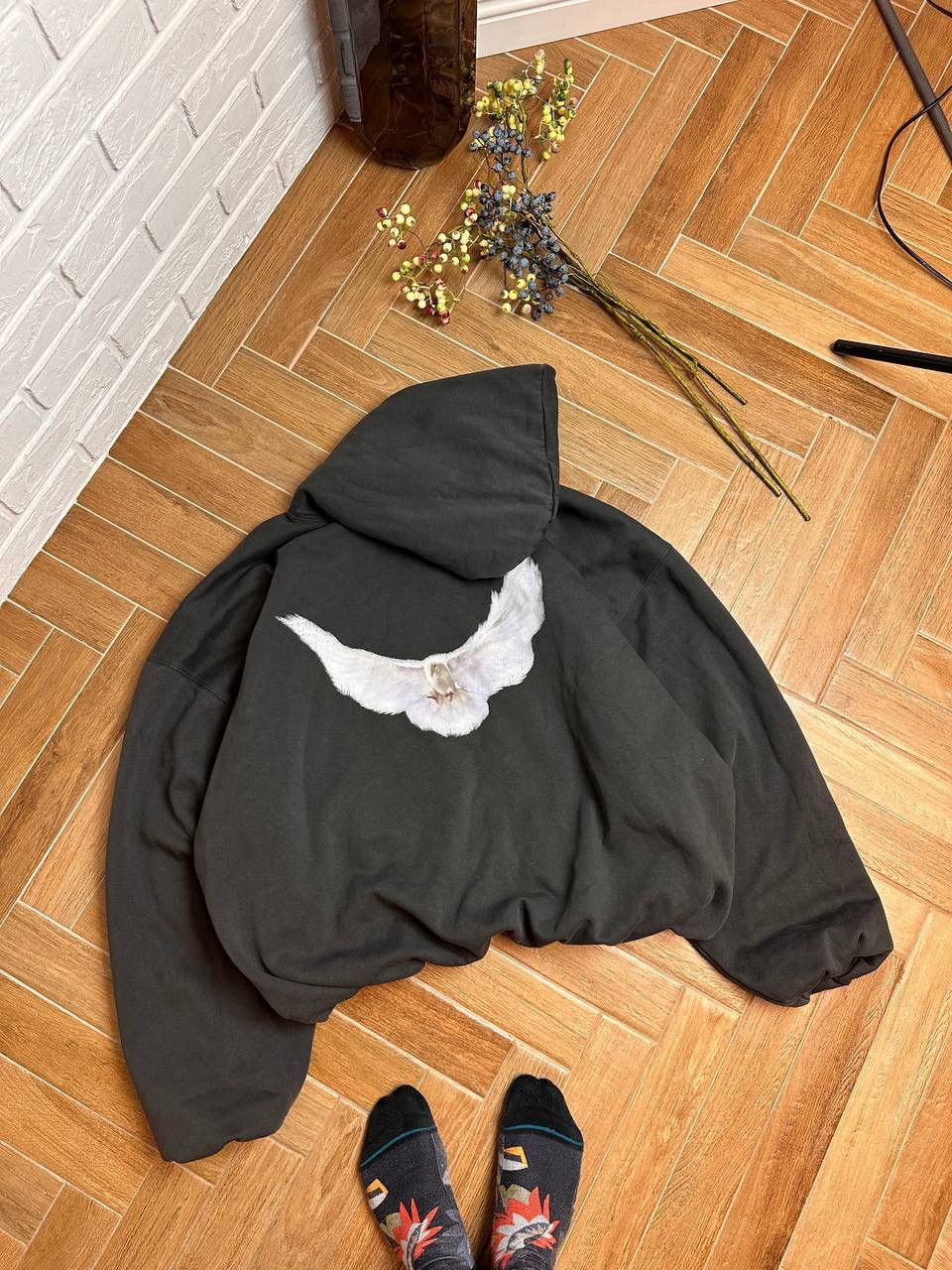 Balenciaga × Gap × Kanye West Yezzy Gap By Balenciaga Dove Hoodie Size US M / EU 48-50 / 2 - 1 Thumbnail