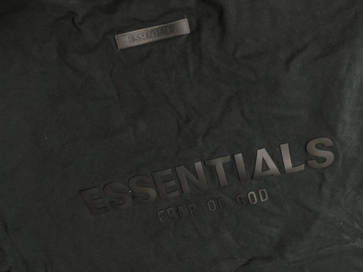 Fear of God Fear of god T-shirt essentials size Large Size US L / EU 52-54 / 3 - 7 Thumbnail