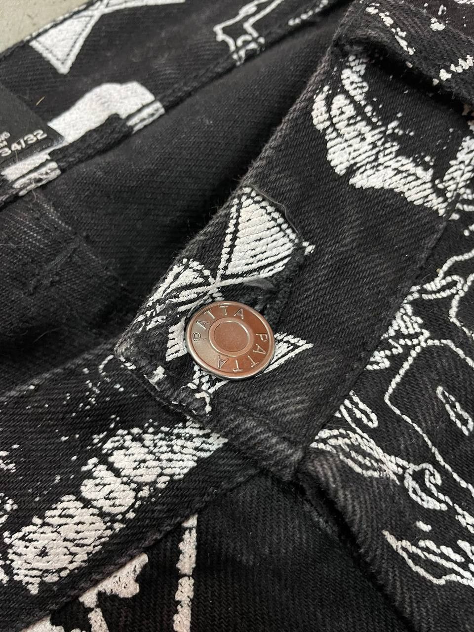 Patta Patta Jeans All Over Print Denim Monogram Pattern Size US 34 / EU 50 - 8 Thumbnail