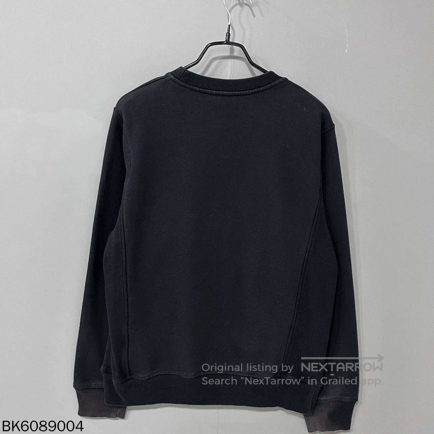 Dior dior logo sweatshirt in excellent condition. Size US XS / EU 42 / 0 - 3 Thumbnail