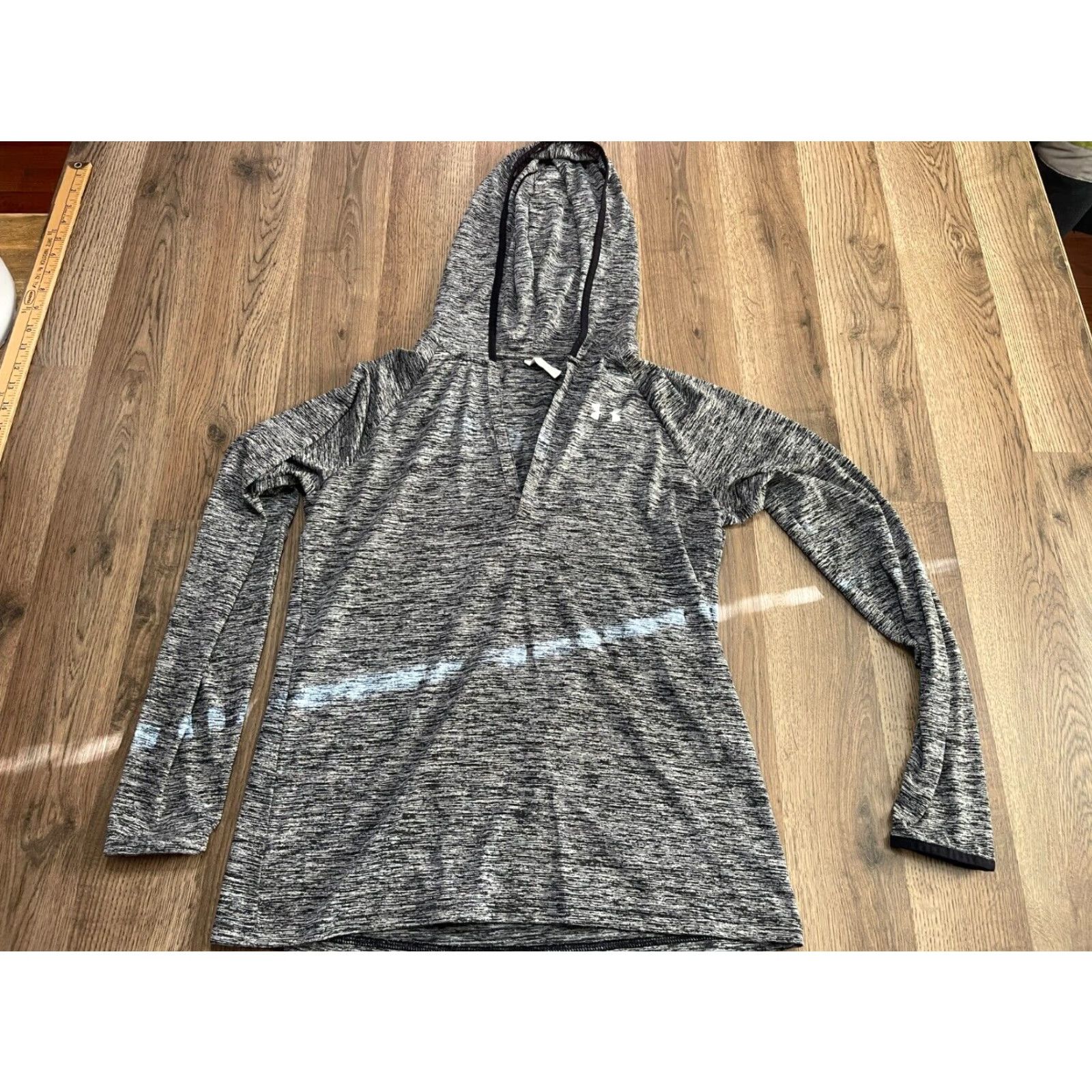 Under Armour Under armour Hoodie Women M Gray Pullover Heat Gear Casual Modern Pullover Size M / US 6-8 / IT 42-44 - 2 Thumbnail