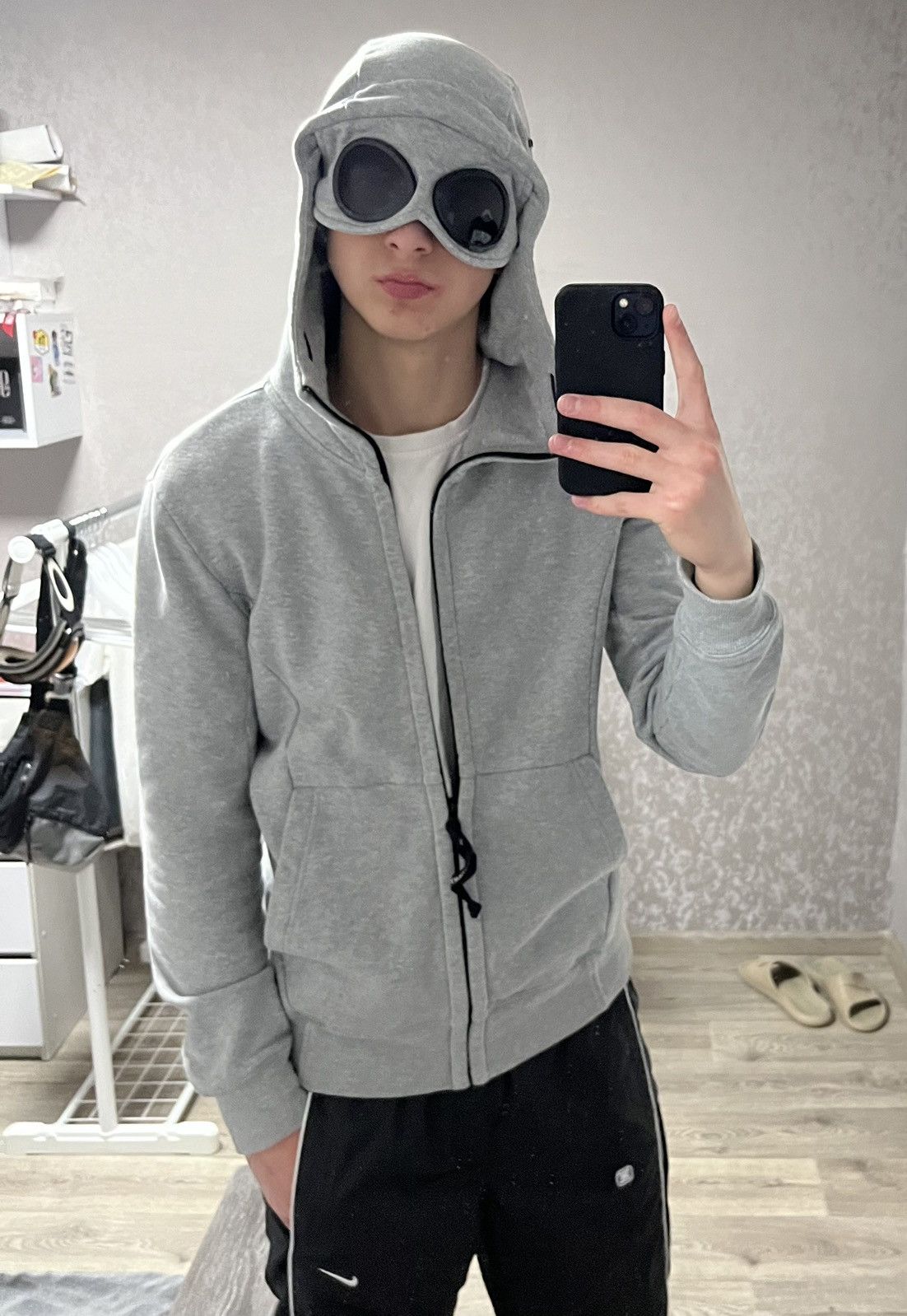 C.P. Company C.P. Company Goggle Full Zip Hoodie Streetwear Casuals Size US L / EU 52-54 / 3 - 2 Thumbnail