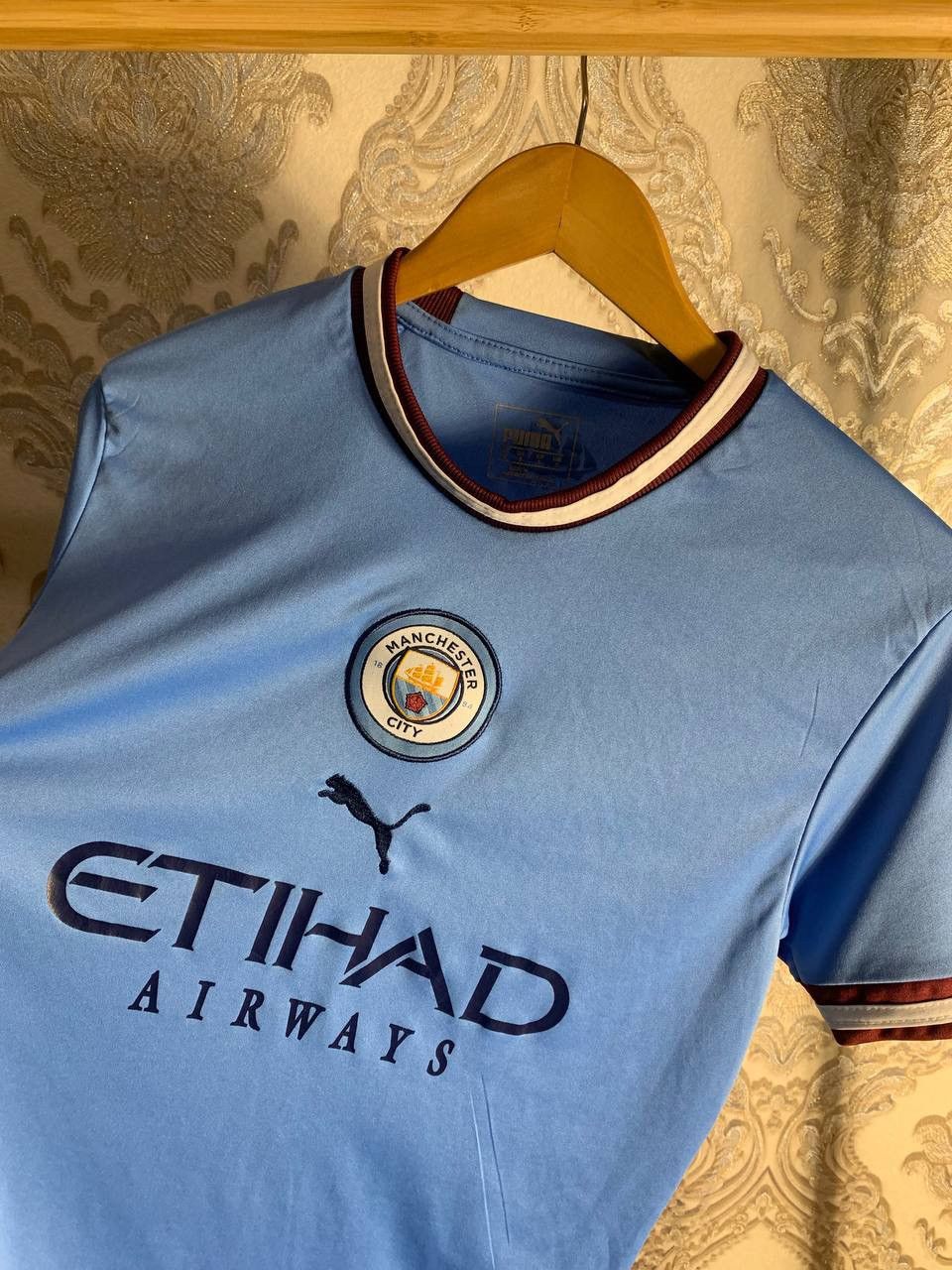 Puma × Vintage VERY RARE PUMA FC MANCHESTER CITY ENGLAND SOCCER JERSEY Y2K Size US L / EU 52-54 / 3 - 4 Thumbnail