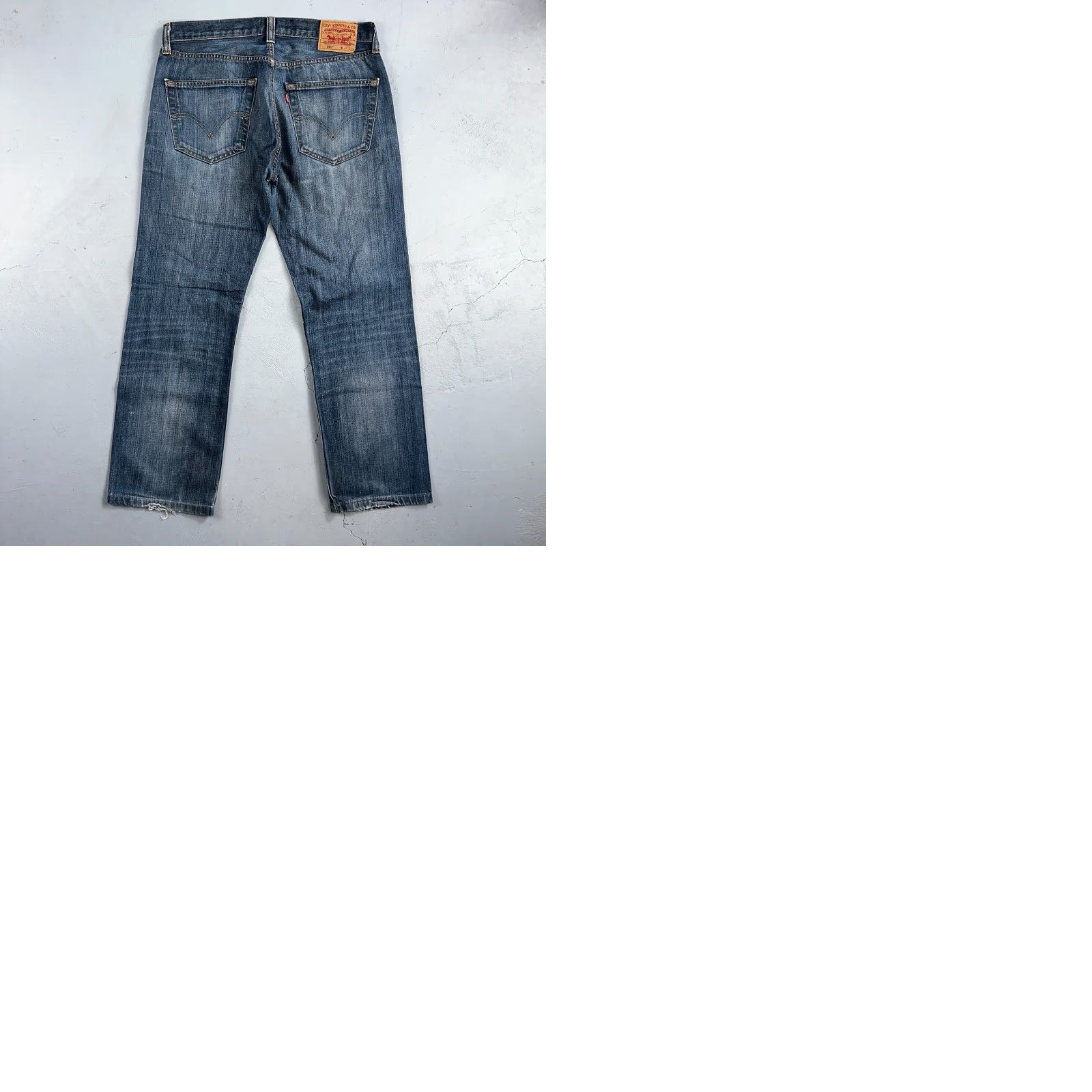 Levi's Levis 501 Vintage Y2K Straight Jeans Blue 34x34 90s Mens Denim Cotton Regular Button Closure Mid Rise 27 Inseam 501 Series Size US 34 / EU 50 - 11 Thumbnail