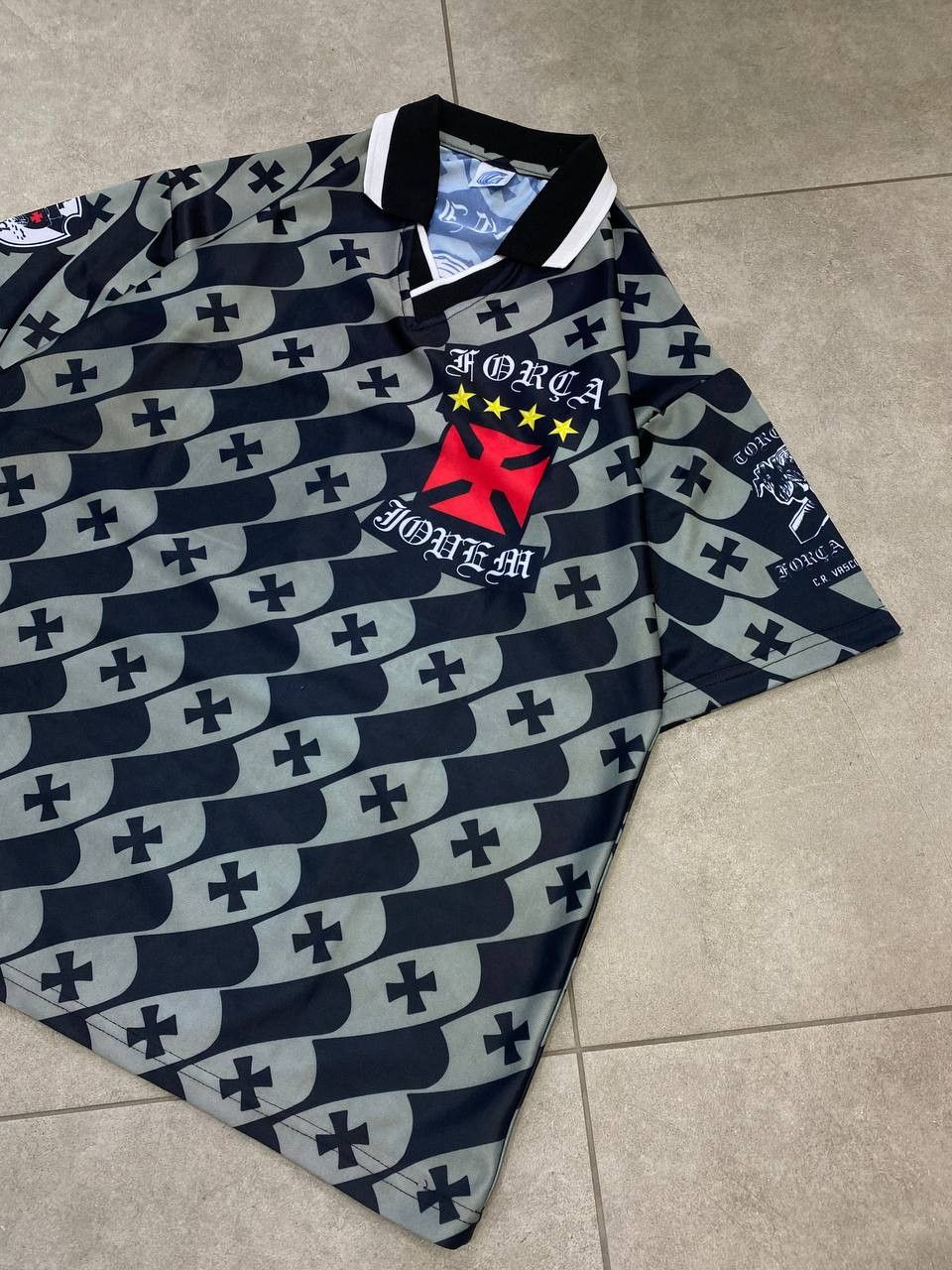 Vintage Vintage Vasco da Gama Torcida Forca Jovem Jersey Size US L / EU 52-54 / 3 - 4 Thumbnail