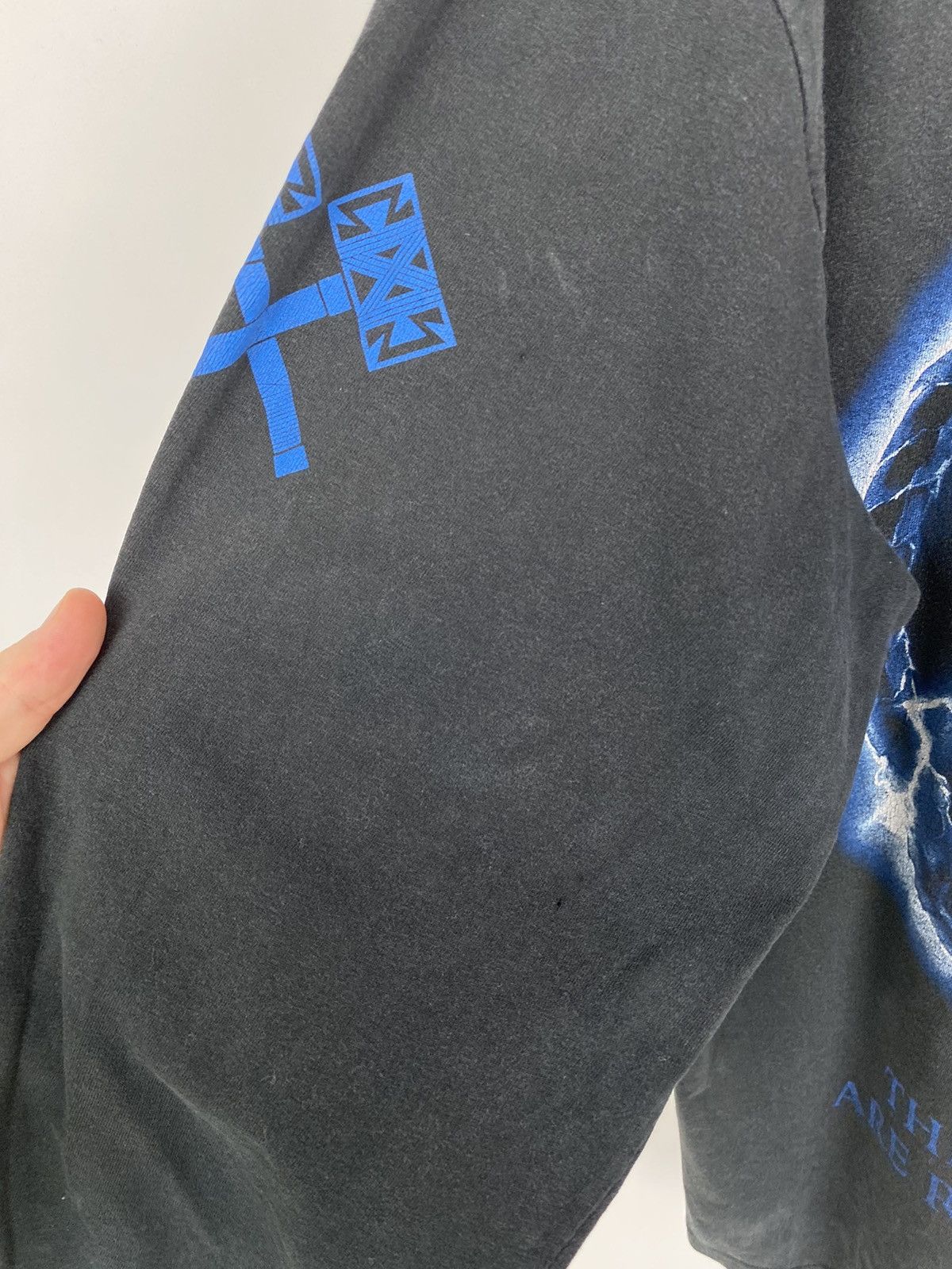 Band Tees 2000’s Vintage HammerFall Treshold Album Graphic Long Sleeve Size US L / EU 52-54 / 3 - 13 Thumbnail