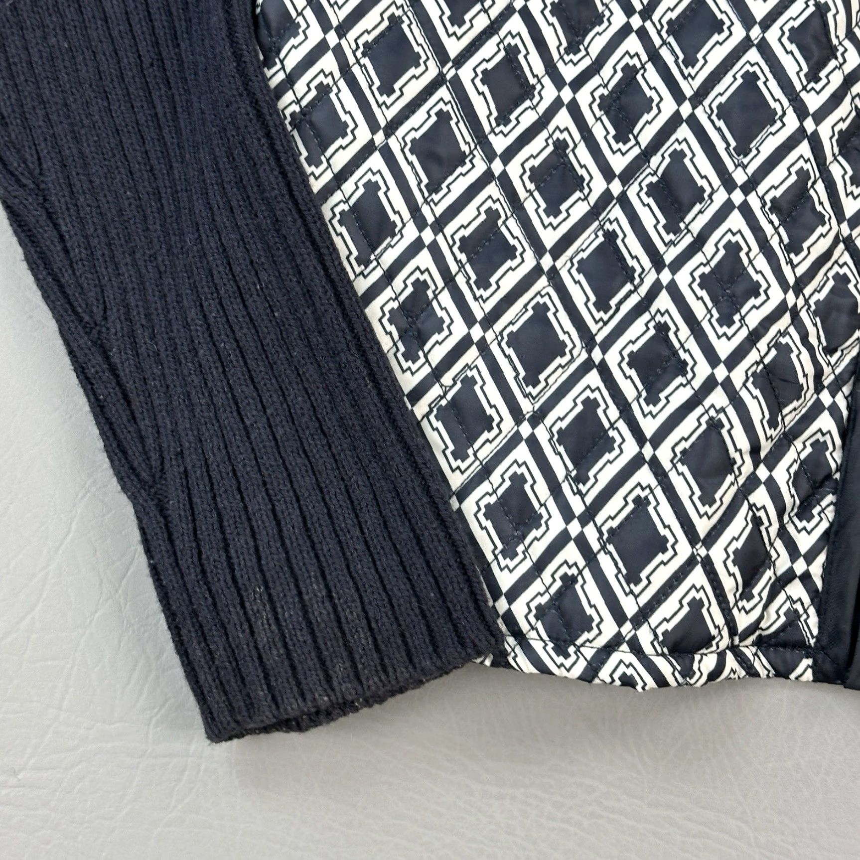 Vintage For Cynthia Sweater Cardigan Women's PM Mavy White Geometric Zip Front Ribbed Front Zip For Cynthia Womens PM Ribbed Cardigan Zip Front Geometric Size M / US 6-8 / IT 42-44 - 3 Thumbnail